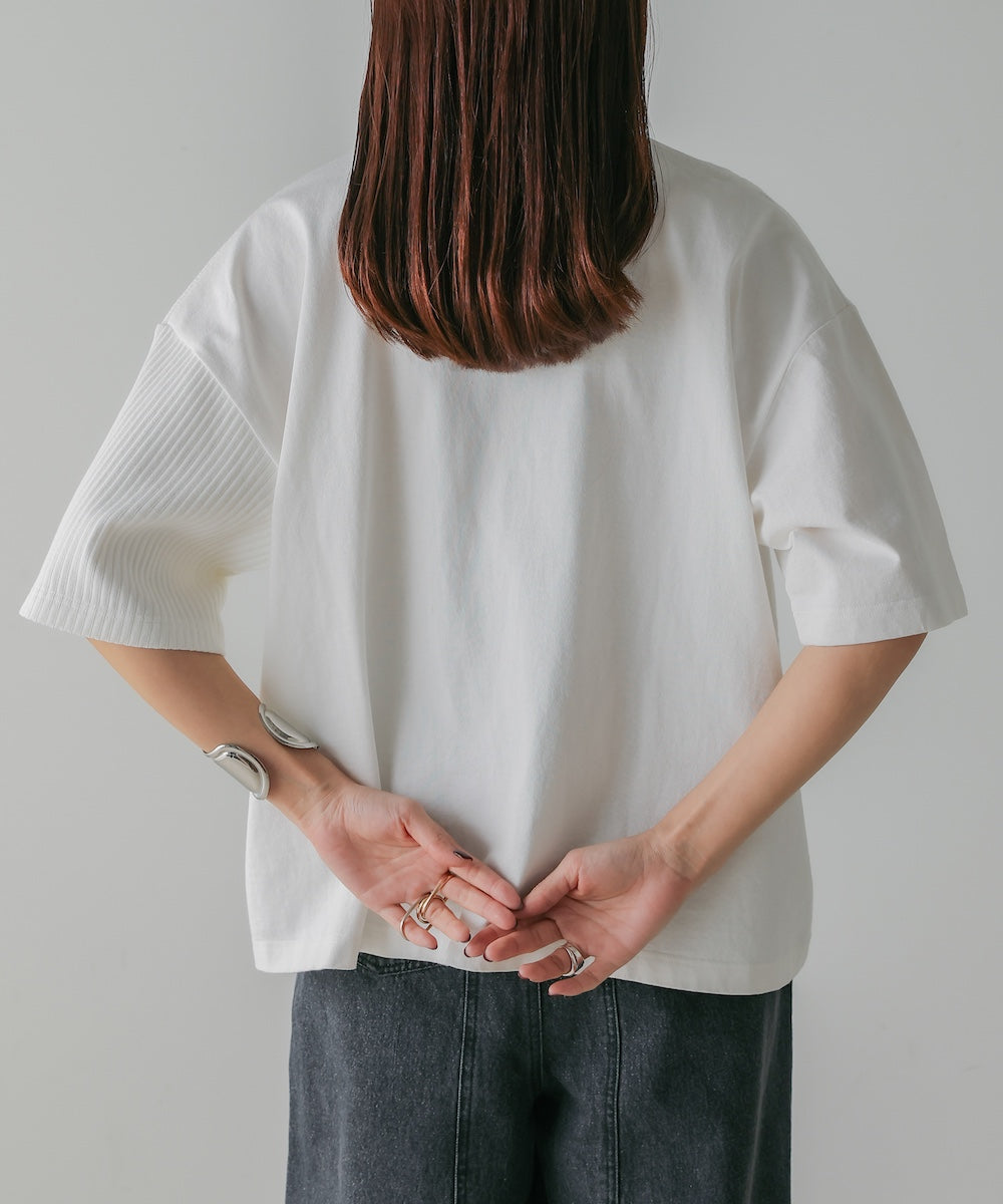 BACK CONSCIOUS TSHIRT