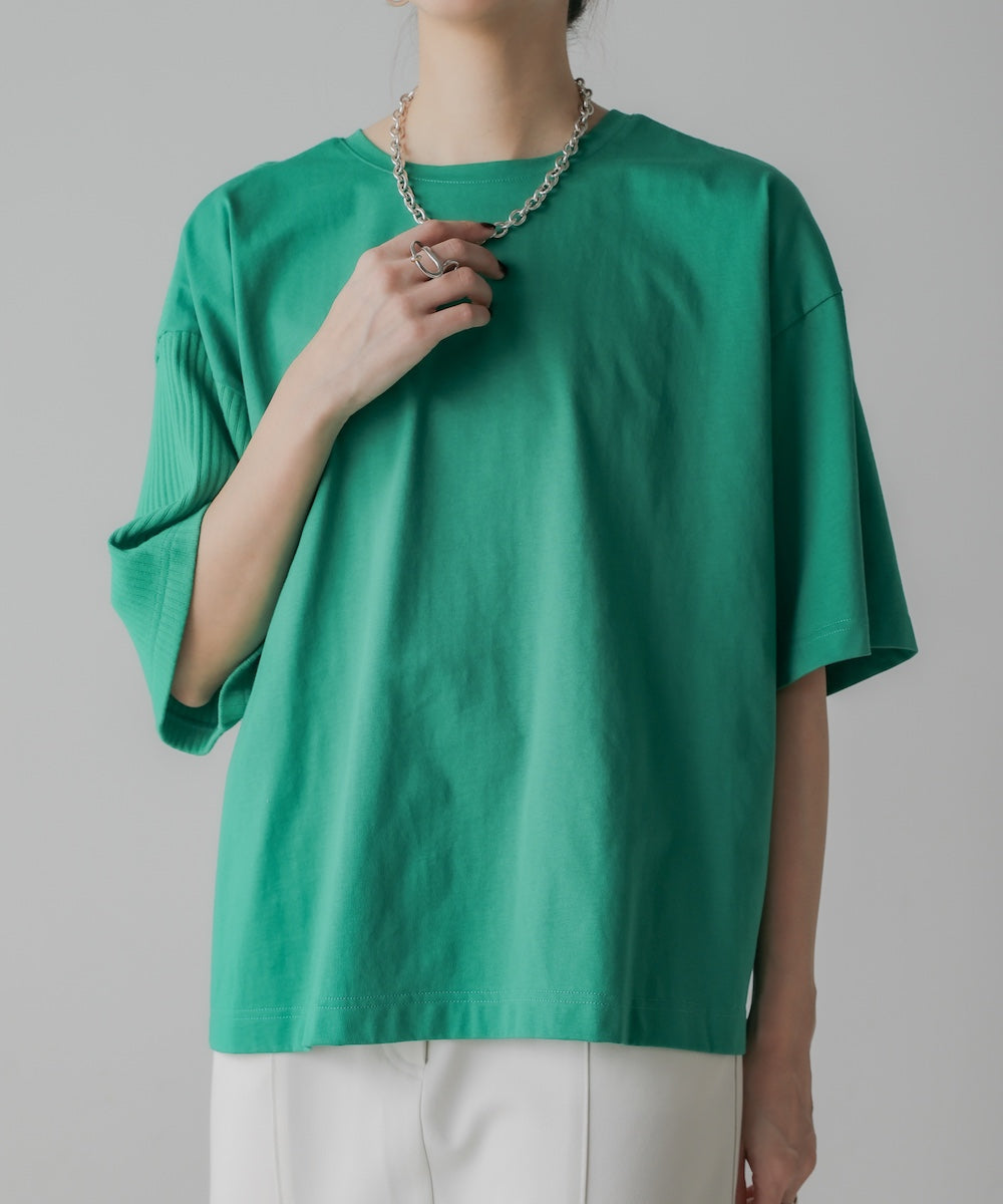BACK CONSCIOUS TSHIRT