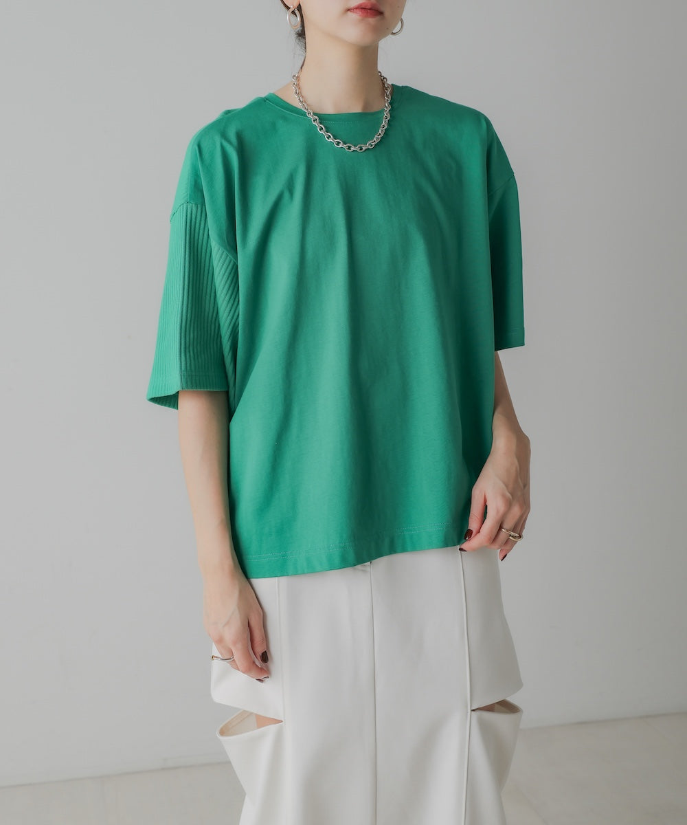 BACK CONSCIOUS TSHIRT