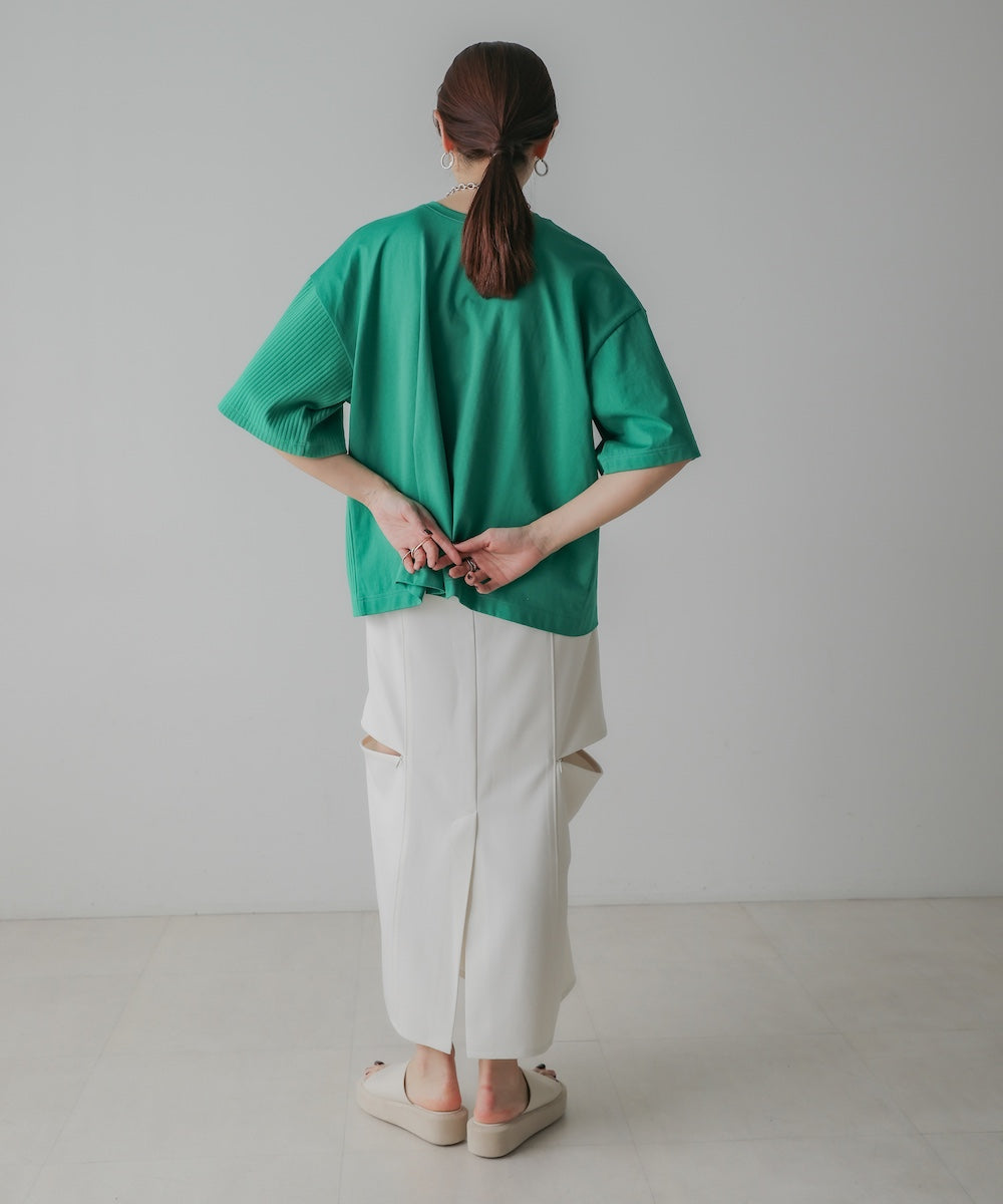 BACK CONSCIOUS TSHIRT