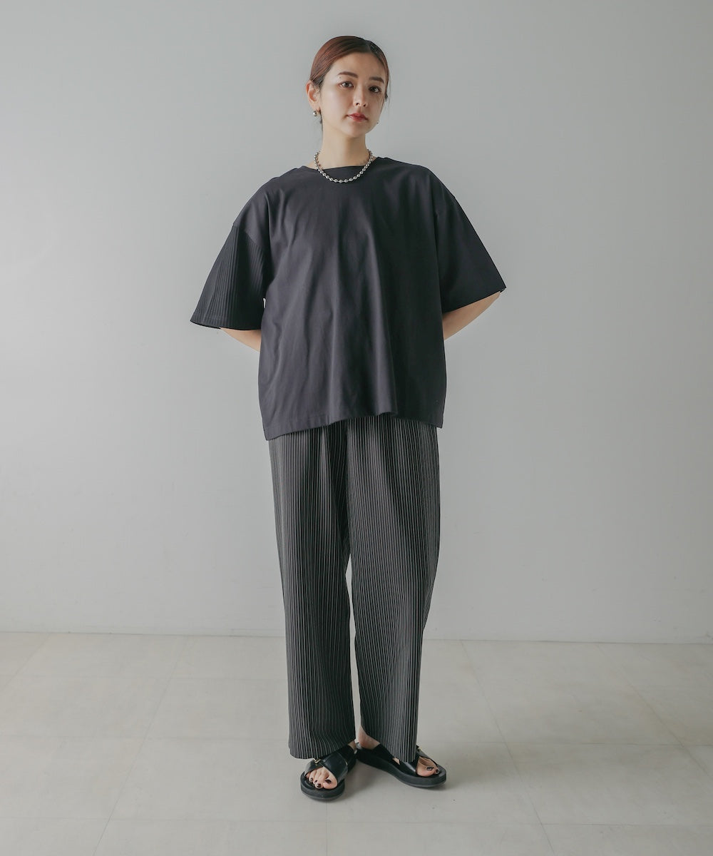 BACK CONSCIOUS TSHIRT