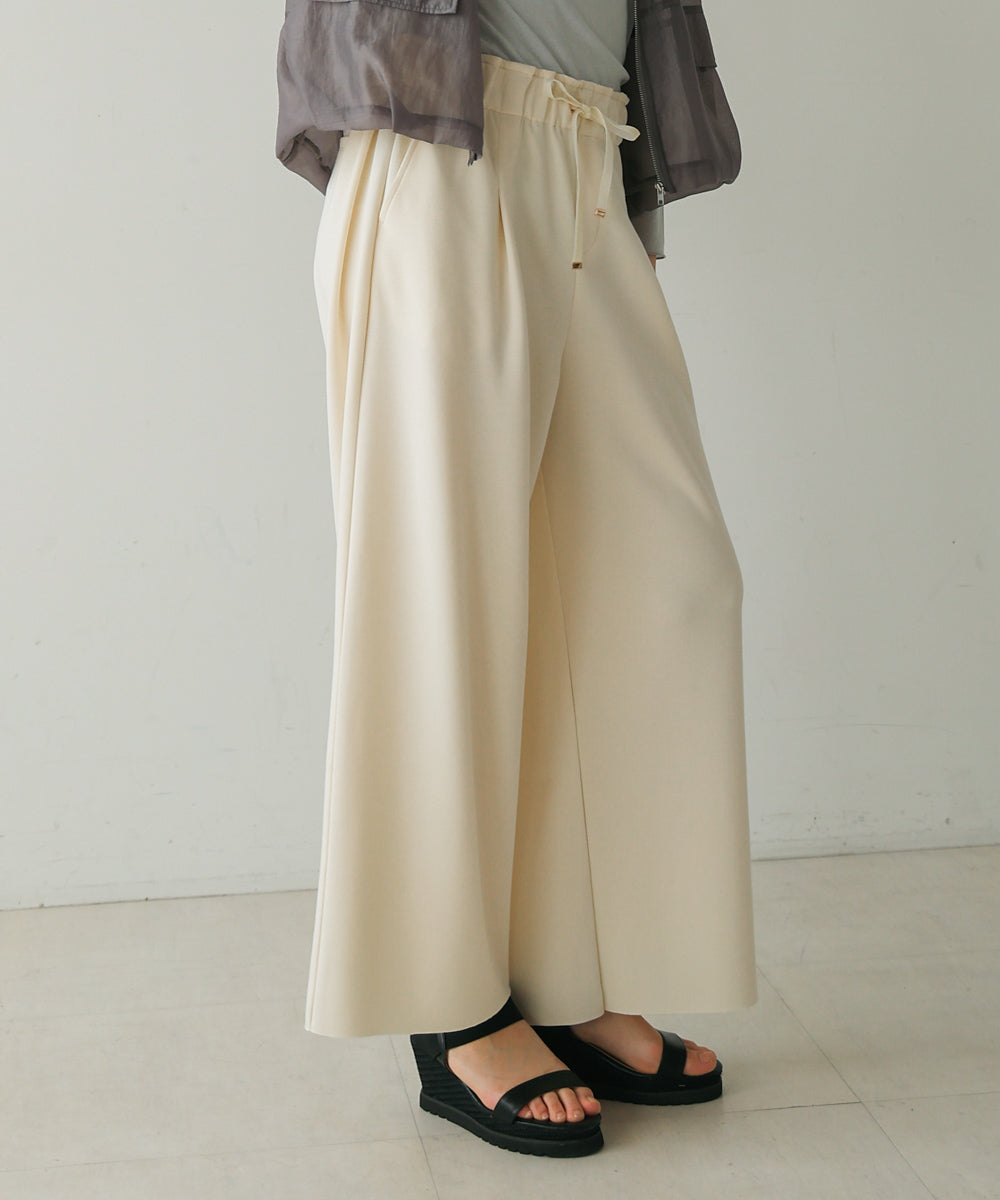 パウンドストレッチセミワイドパンツ