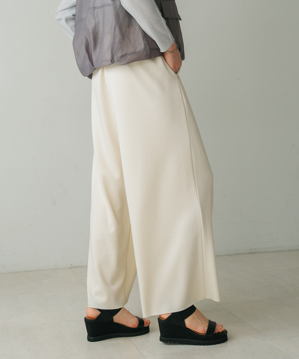 パウンドストレッチセミワイドパンツ