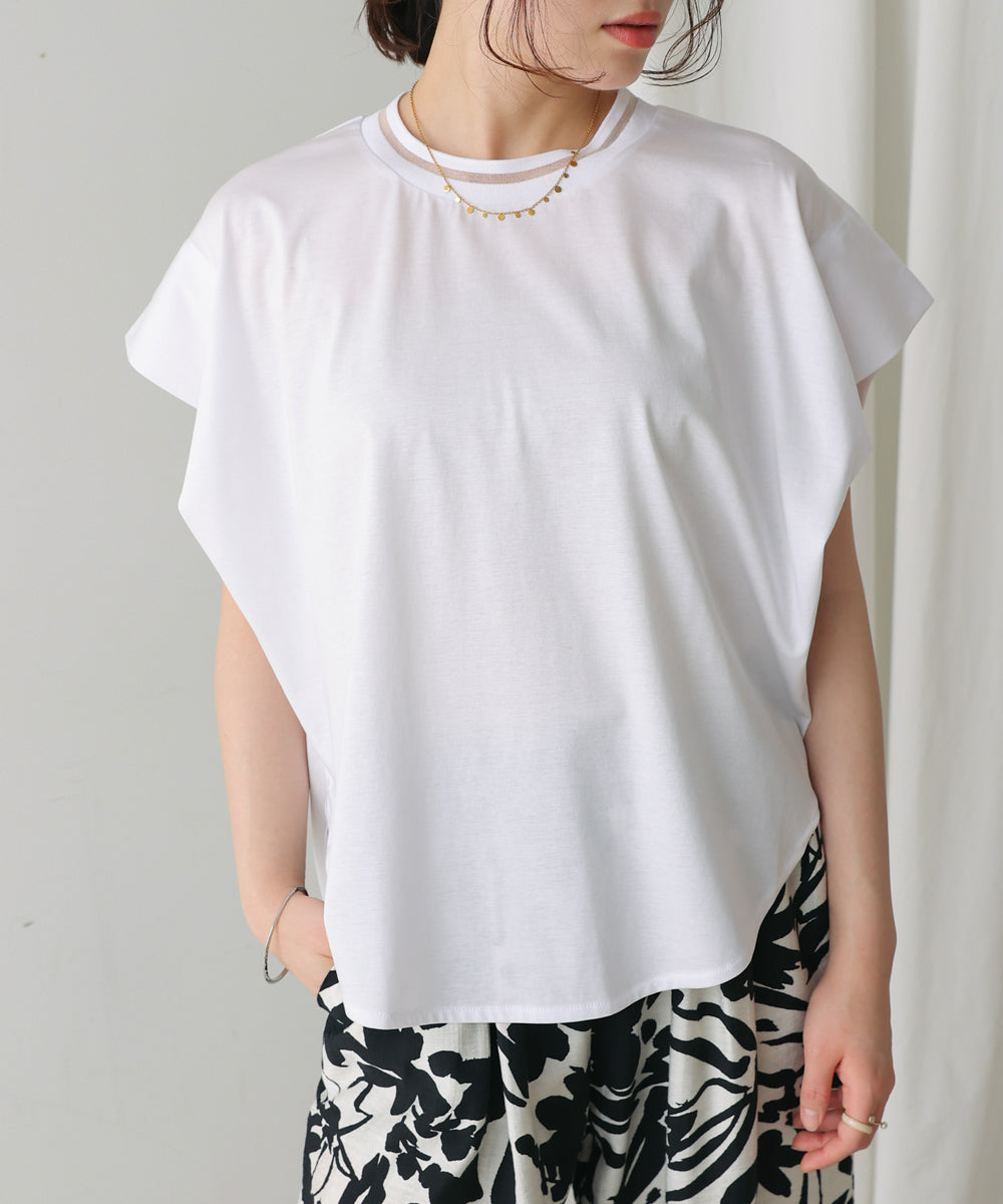 衿ラインプルオーバー