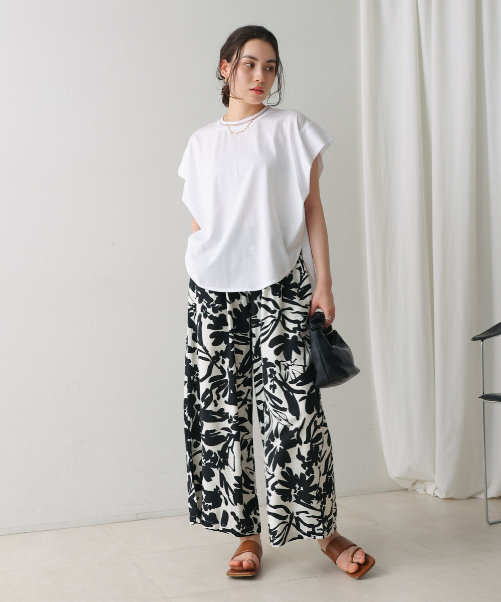 衿ラインプルオーバー