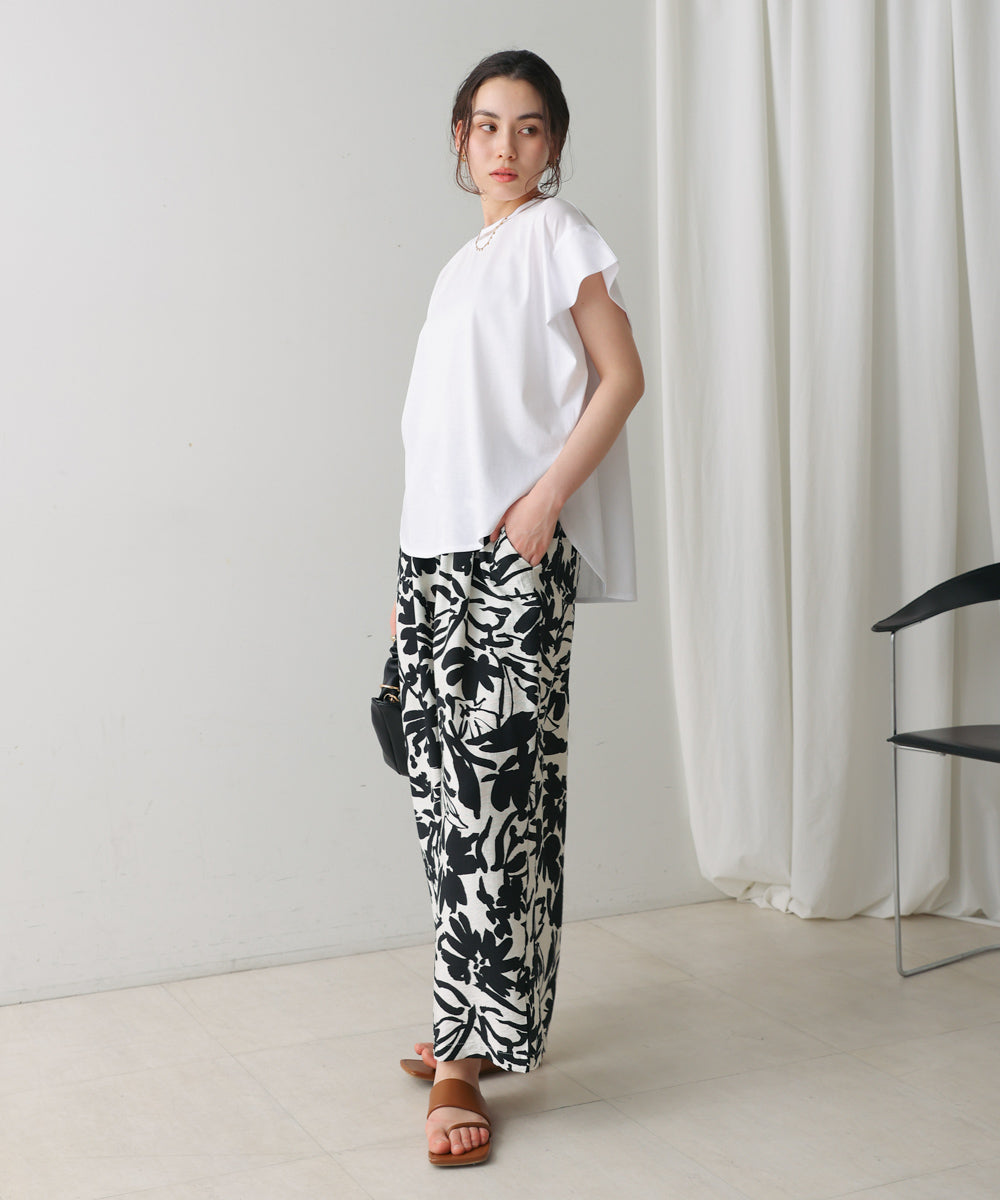 衿ラインプルオーバー