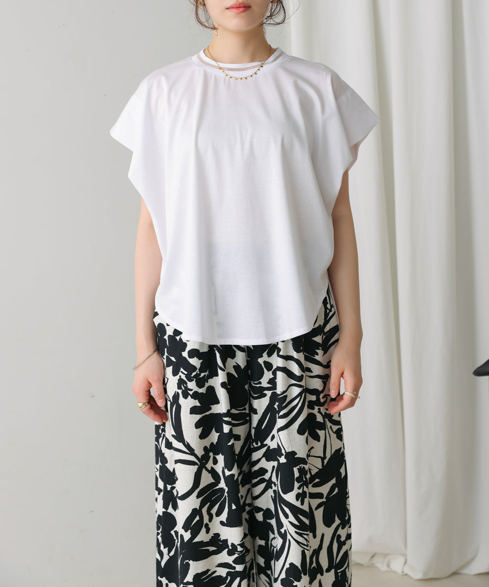 衿ラインプルオーバー