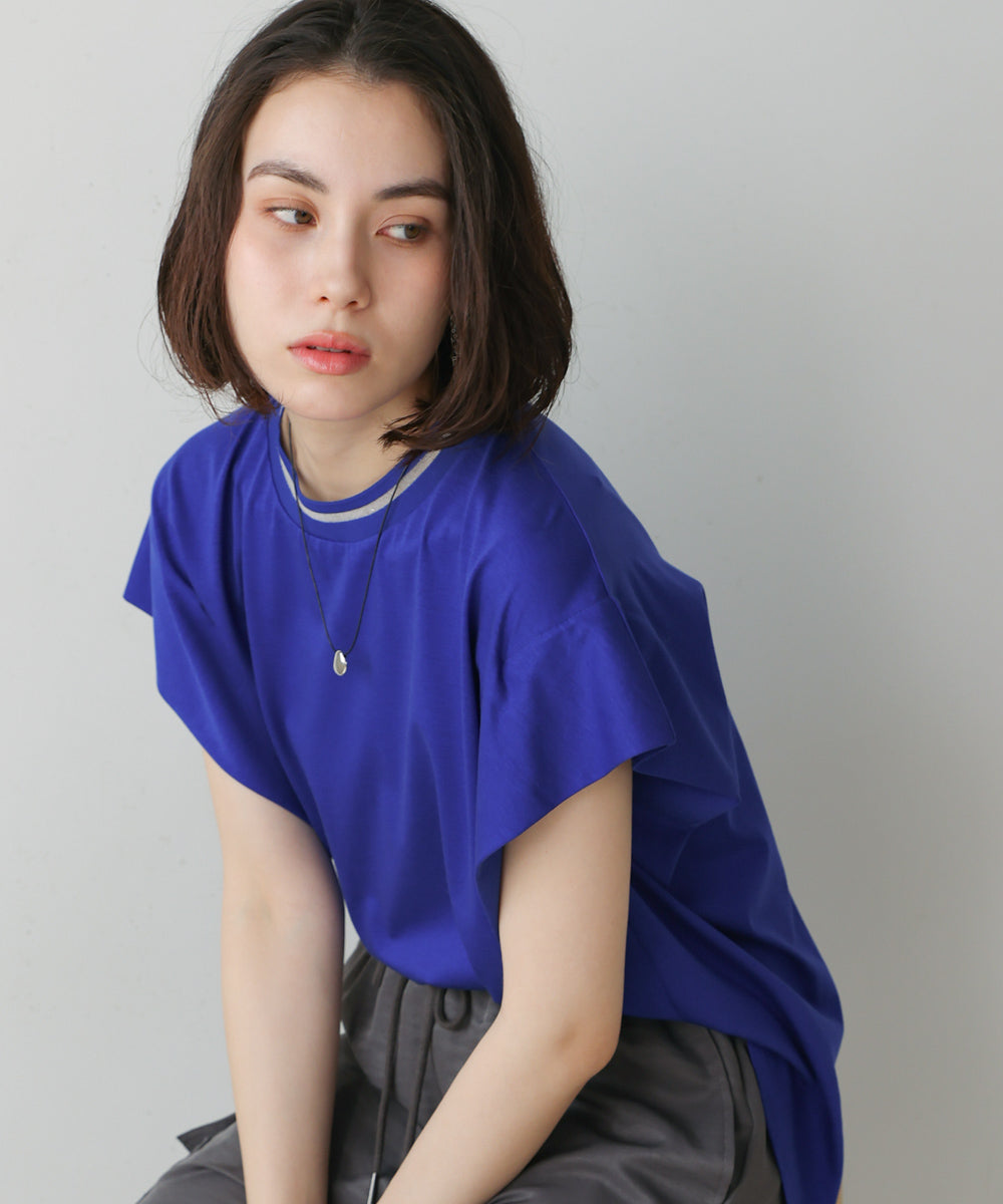 衿ラインプルオーバー