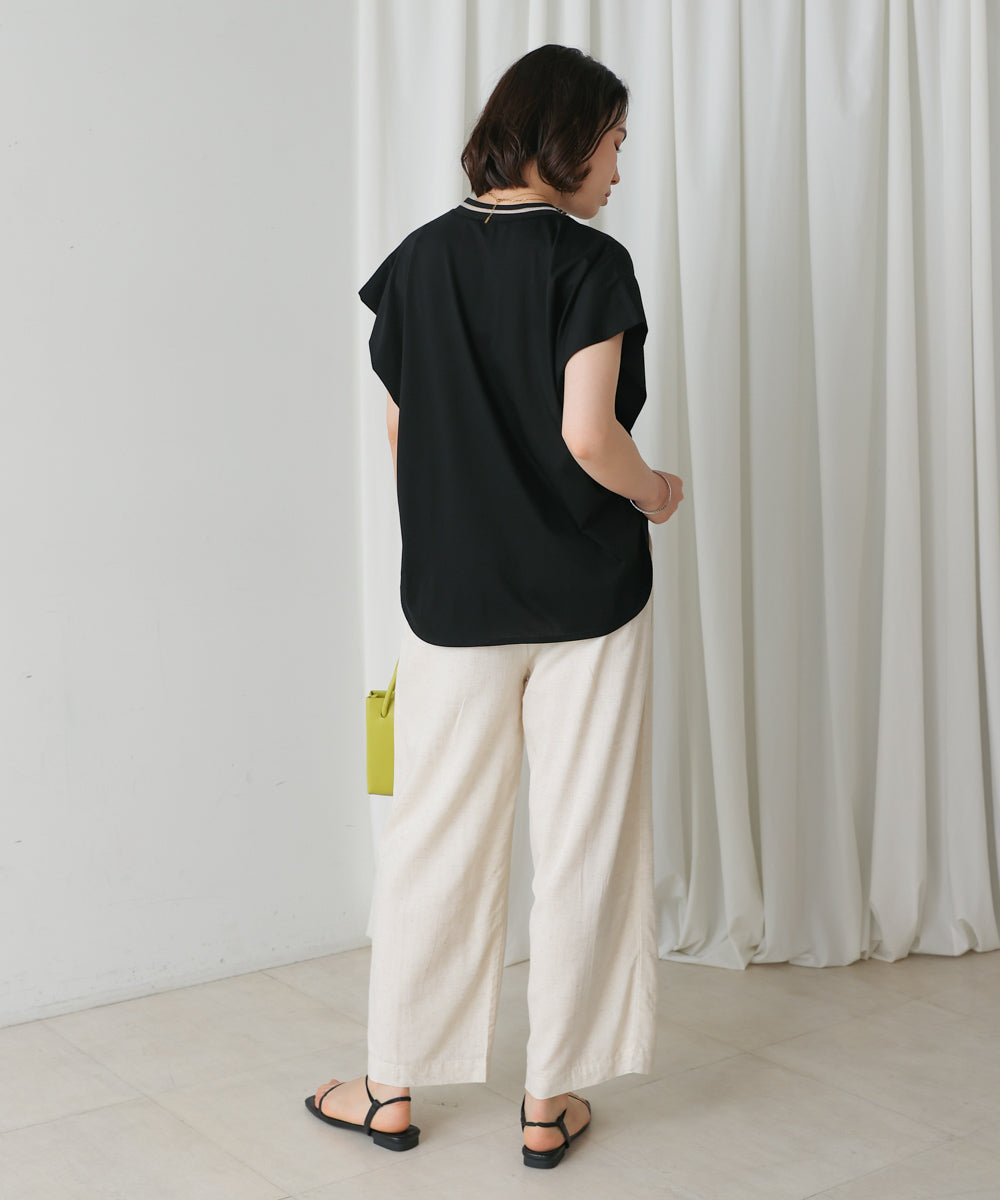 衿ラインプルオーバー