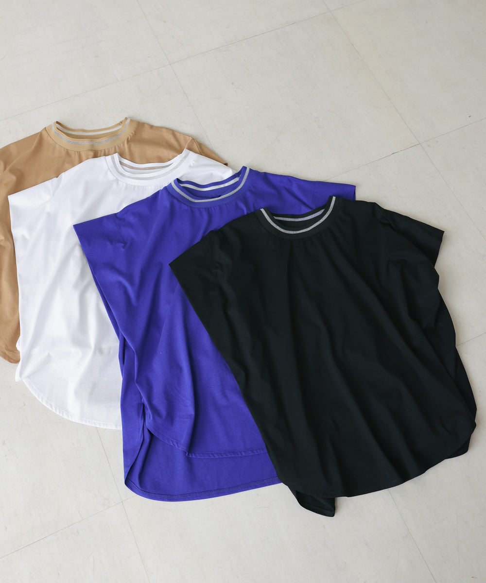 衿ラインプルオーバー