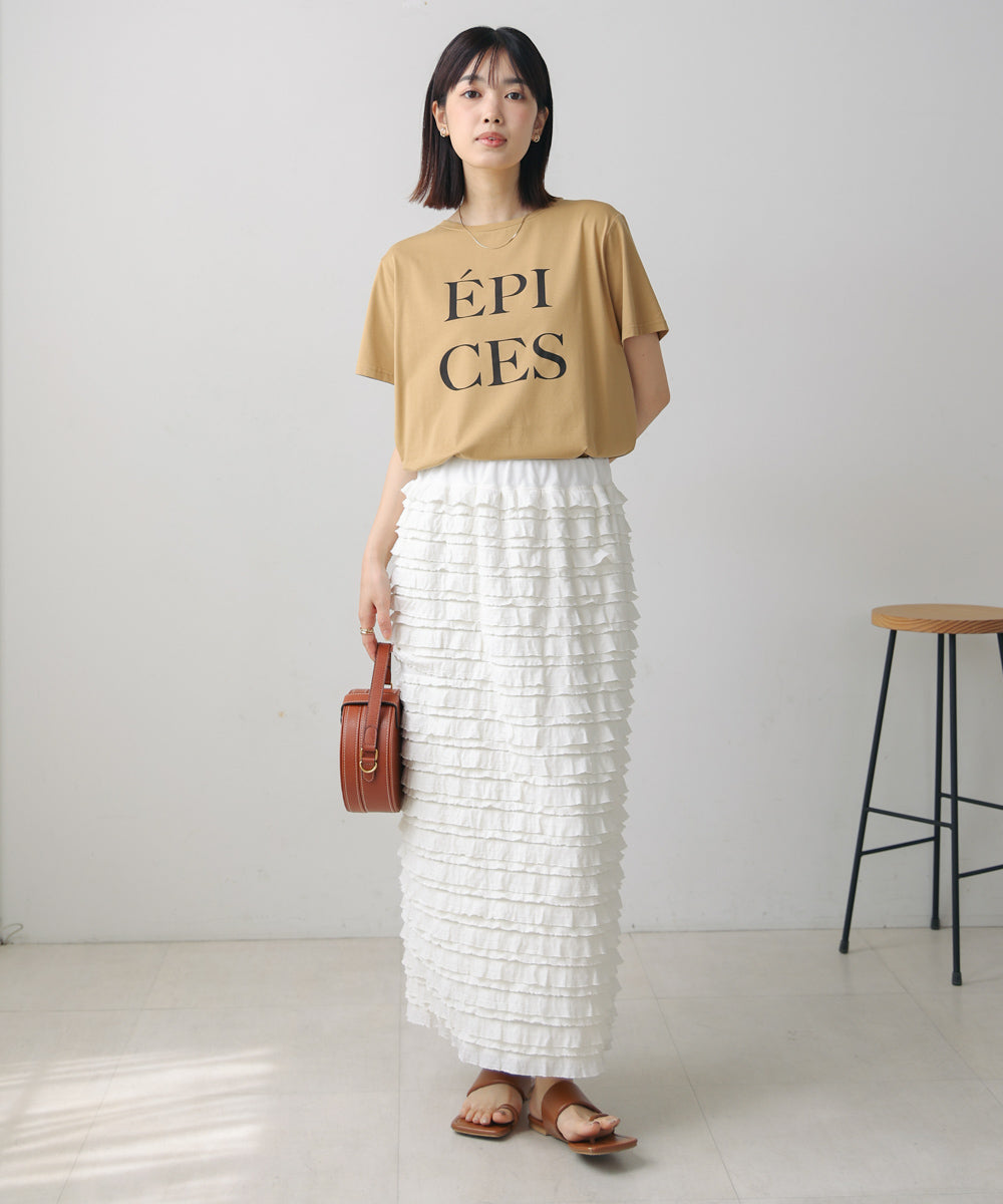 フリルカットソータイトスカート