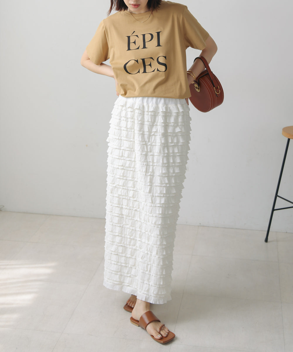 フリルカットソータイトスカート
