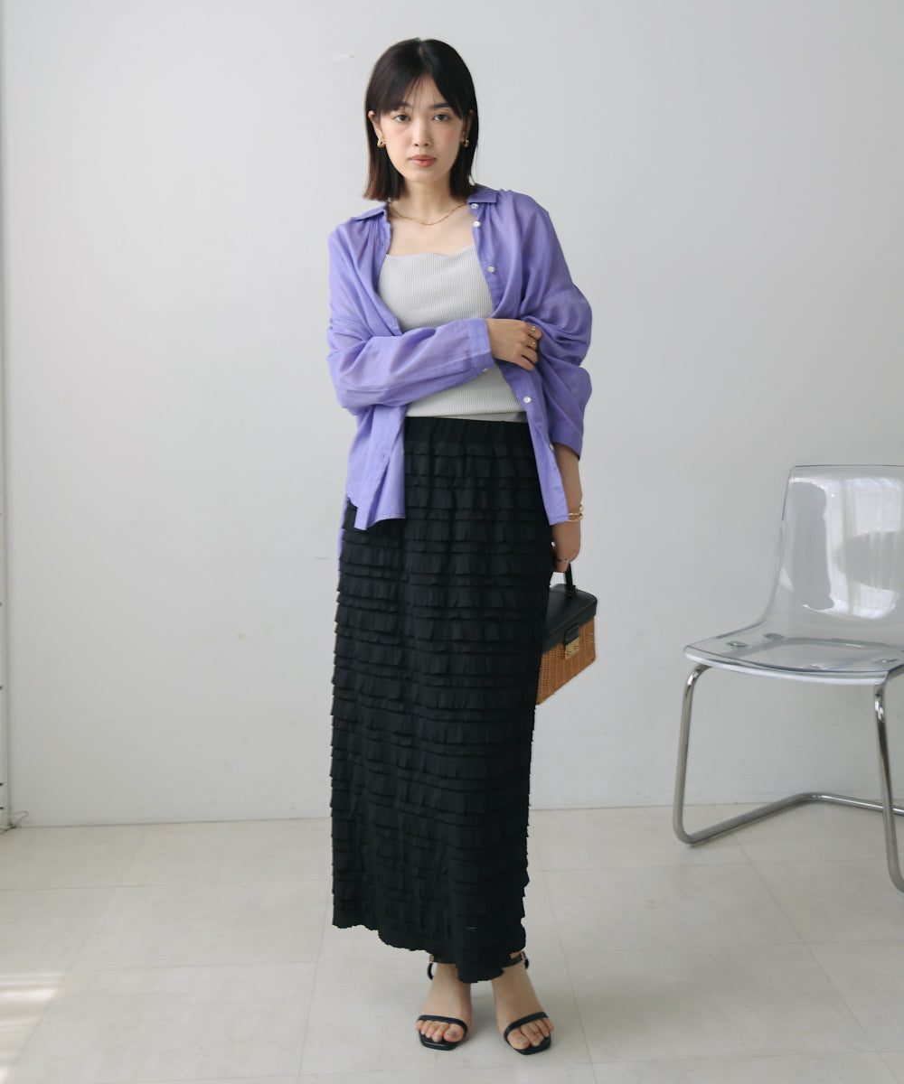 フリルカットソータイトスカート