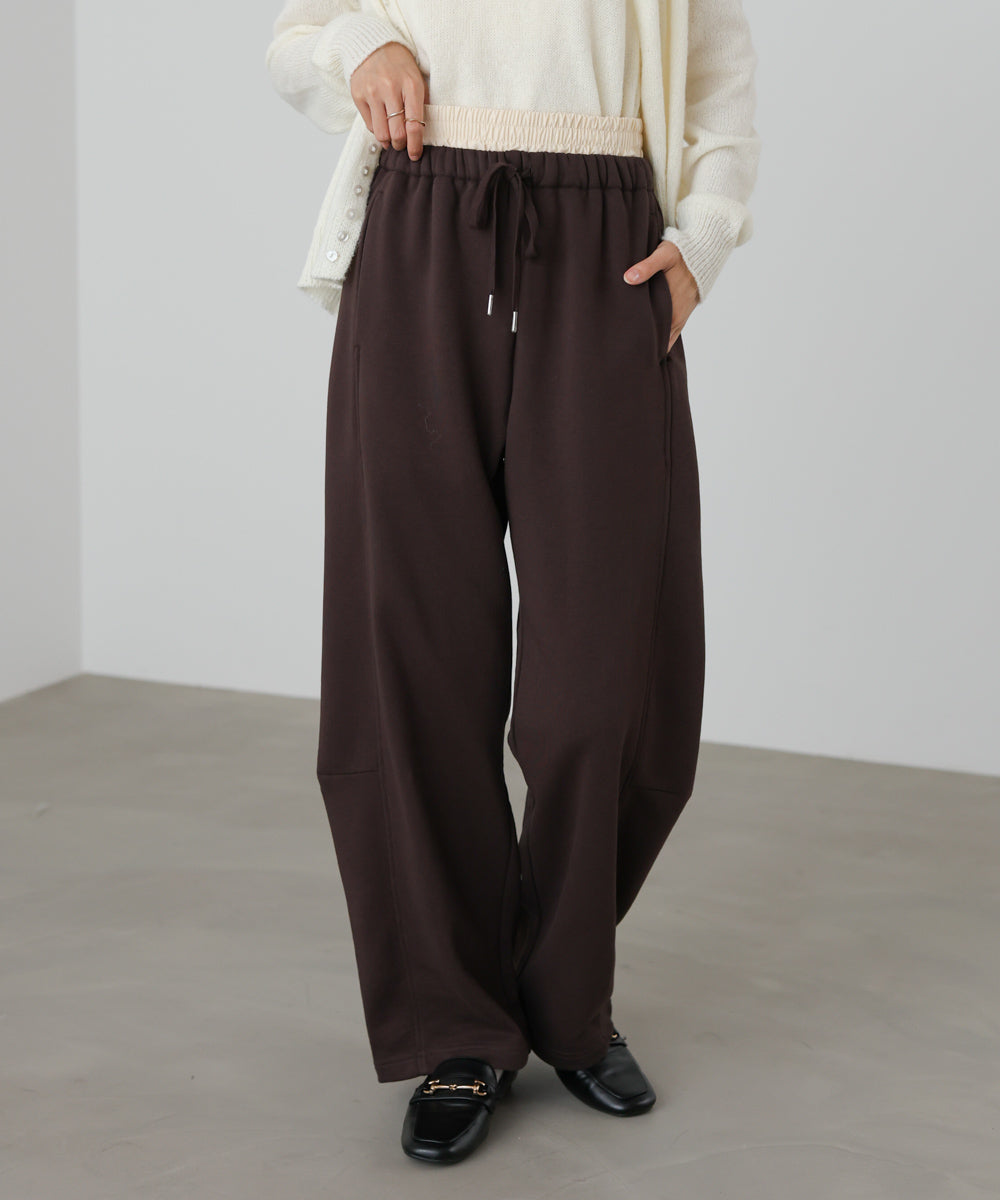 カーブシルエットスウェットパンツ