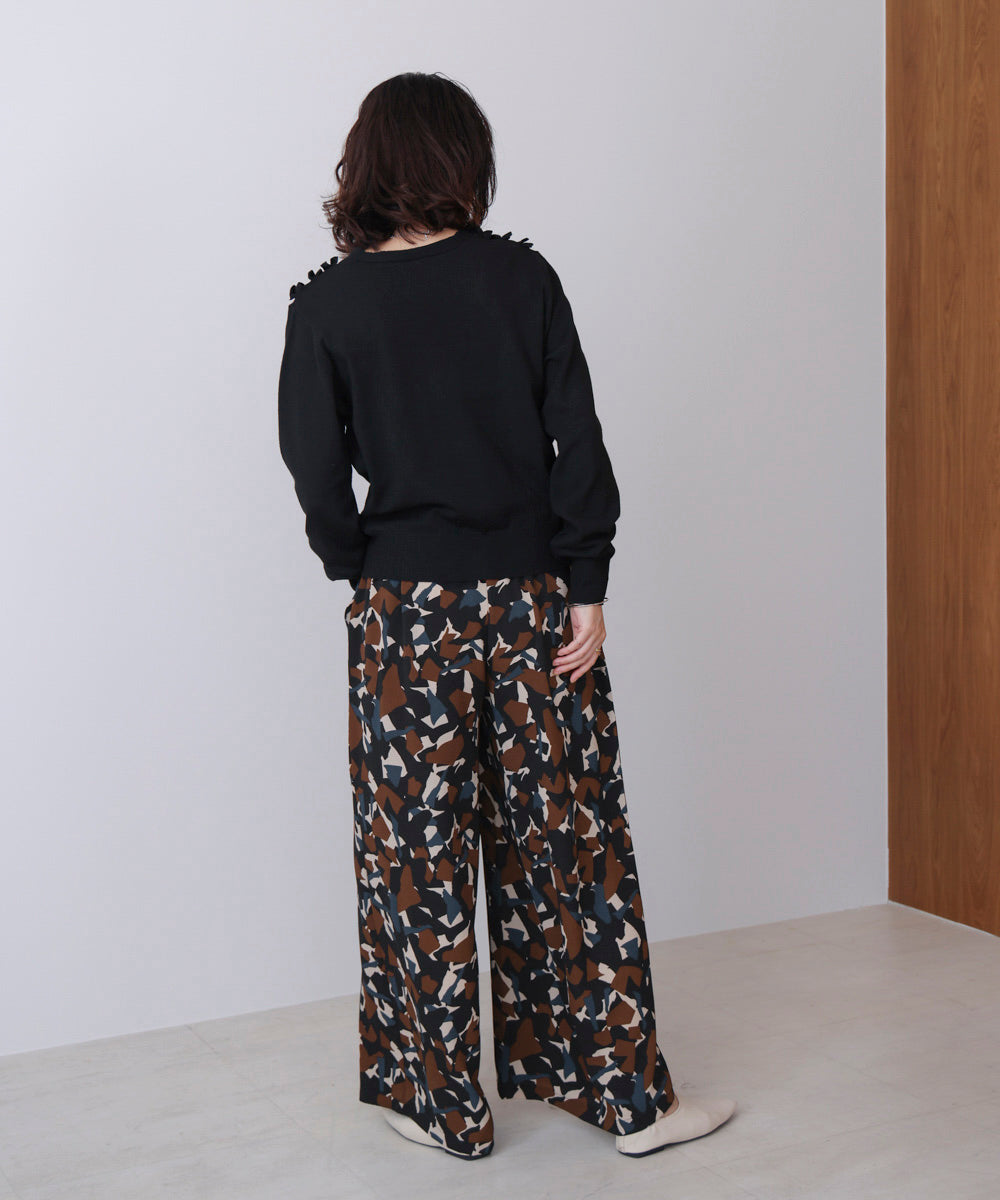 ランダムパターン柄ワイドパンツ