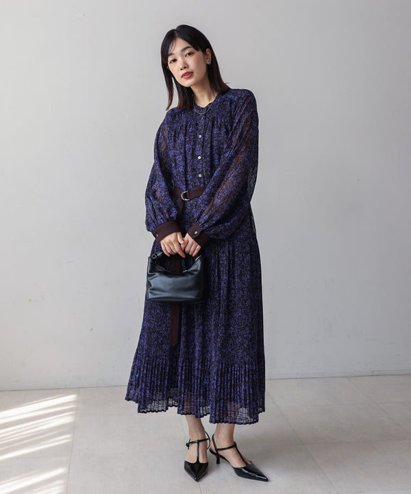 フラワープリーツワンピース