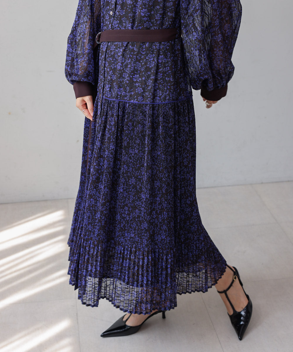 フラワープリーツワンピース