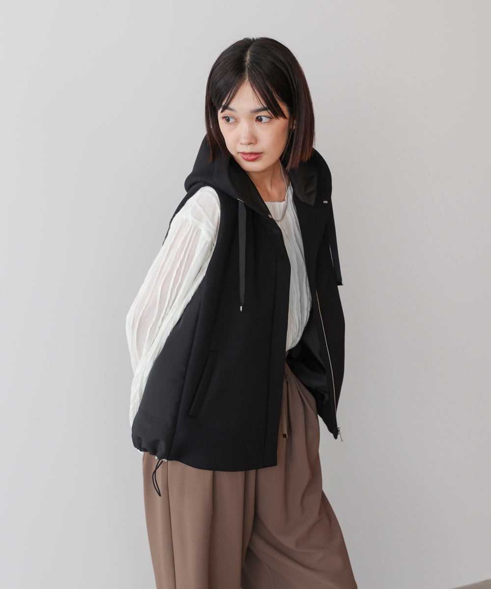 ダンボールドッキングベスト