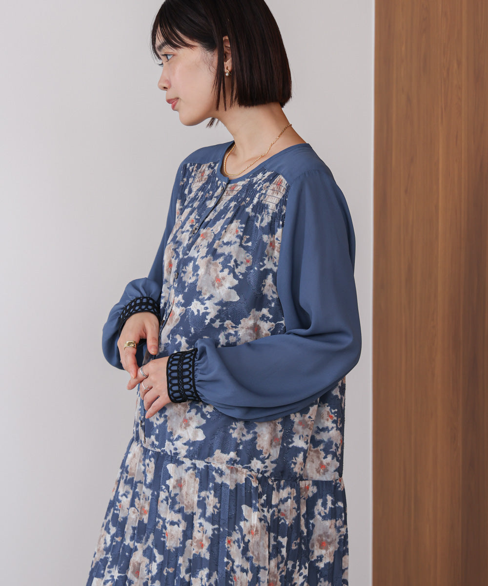 ジャガードプリーツワンピース