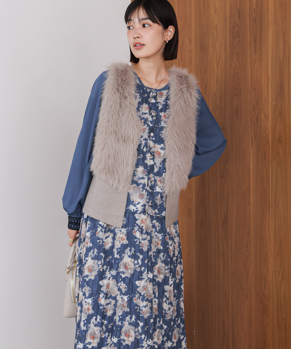 ジャガードプリーツワンピース