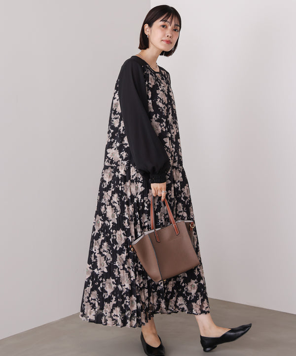 ジャガードプリーツワンピース