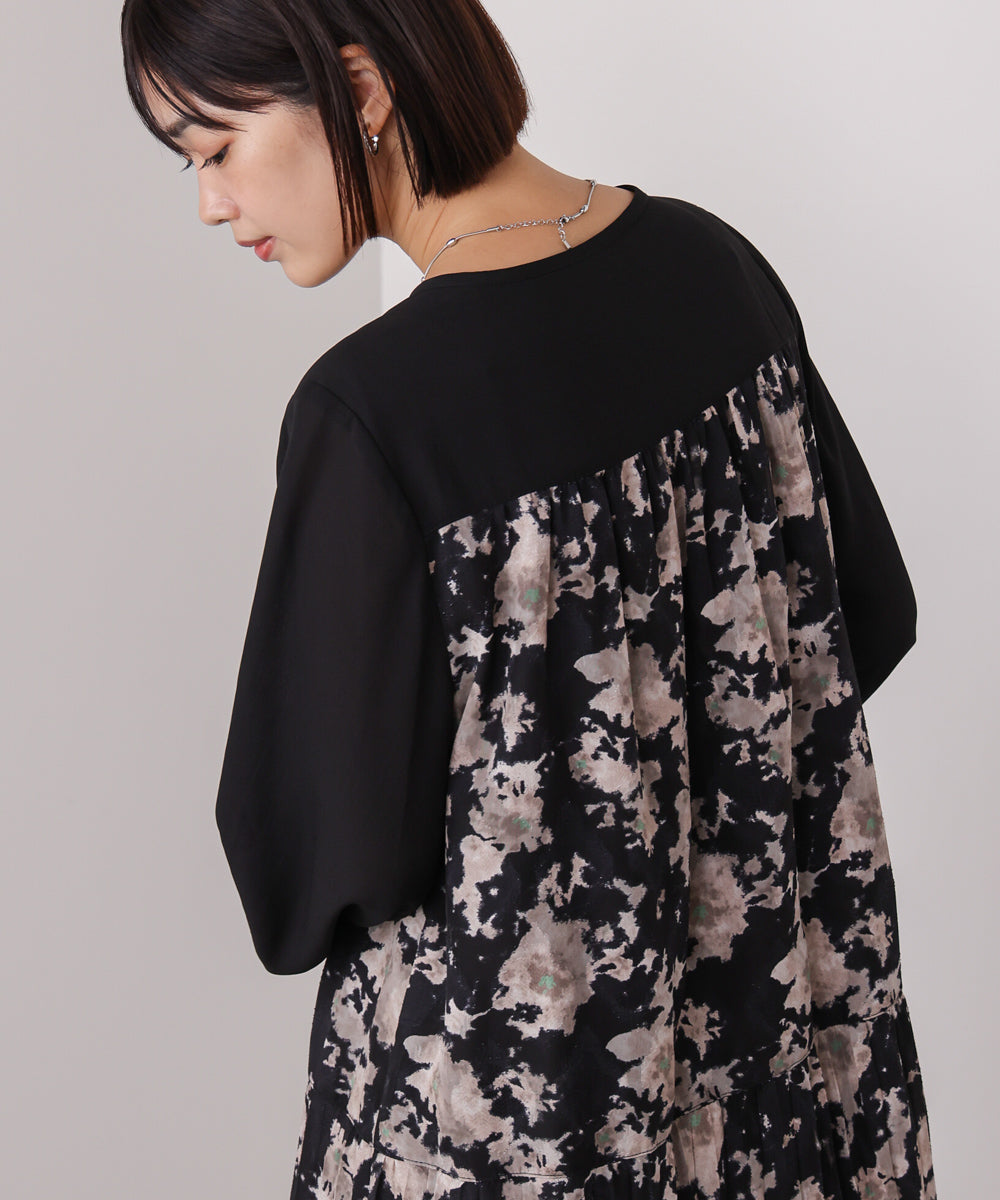 ジャガードプリーツワンピース