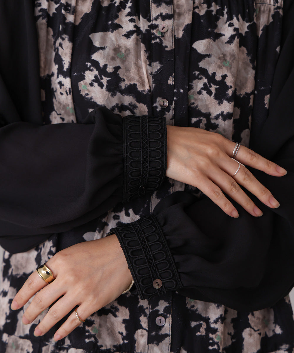 ジャガードプリーツワンピース