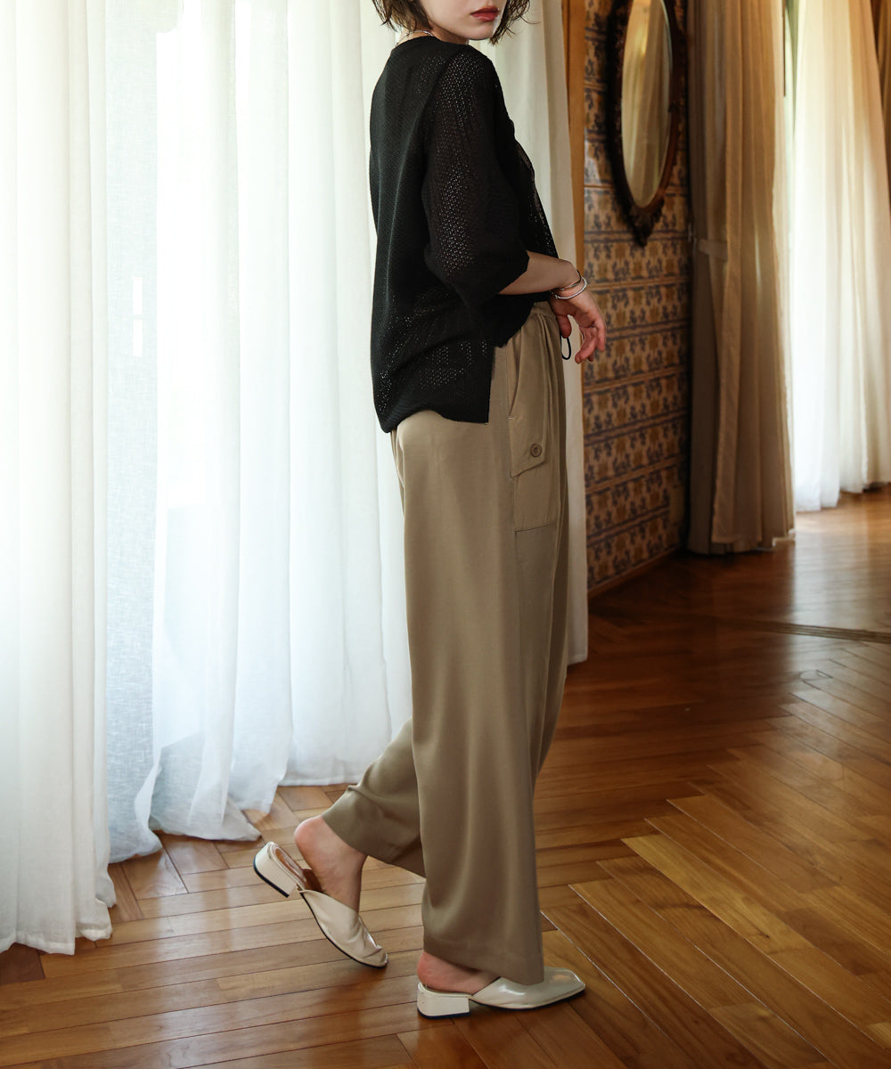 異素材カーゴパンツ