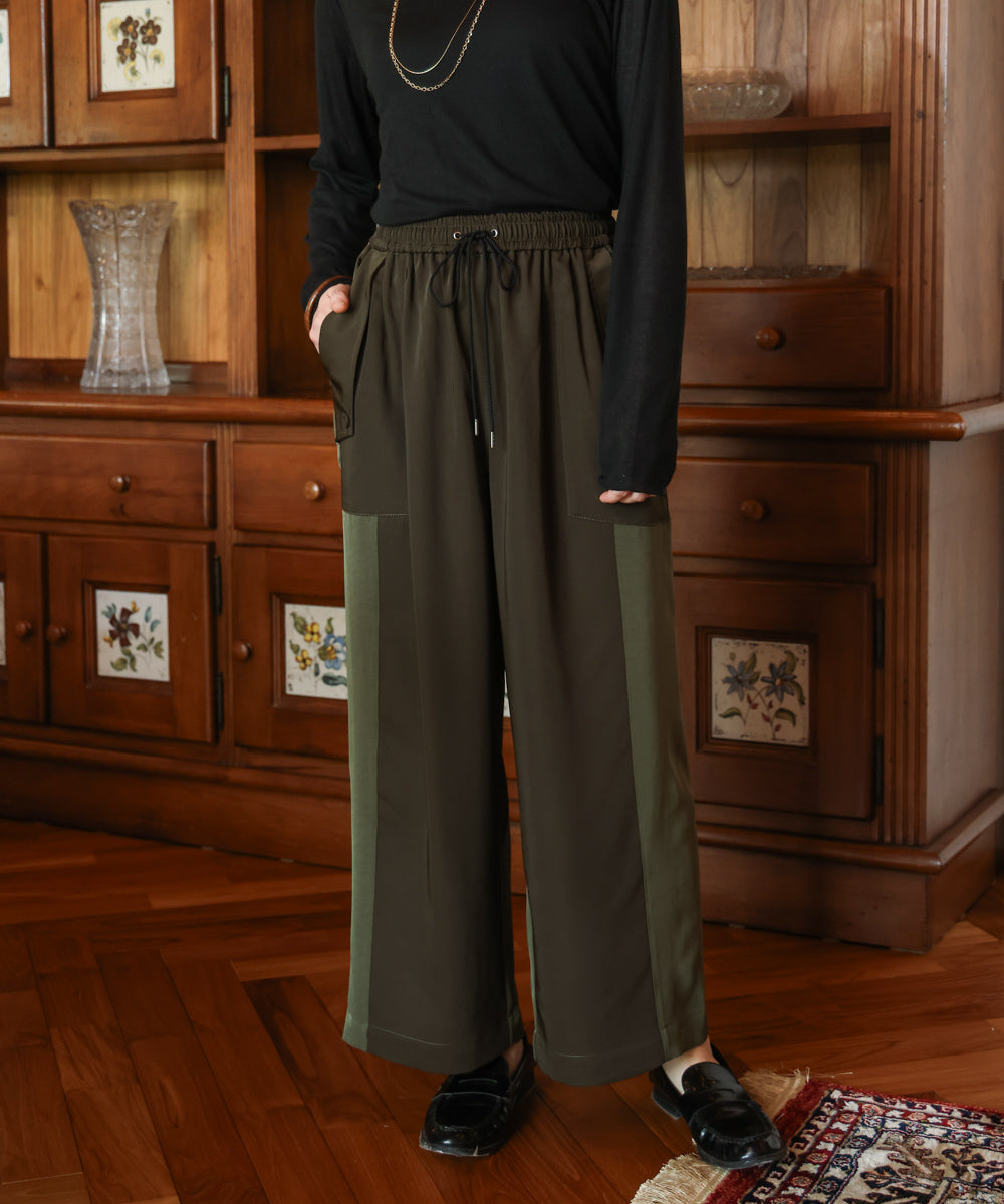 異素材カーゴパンツ