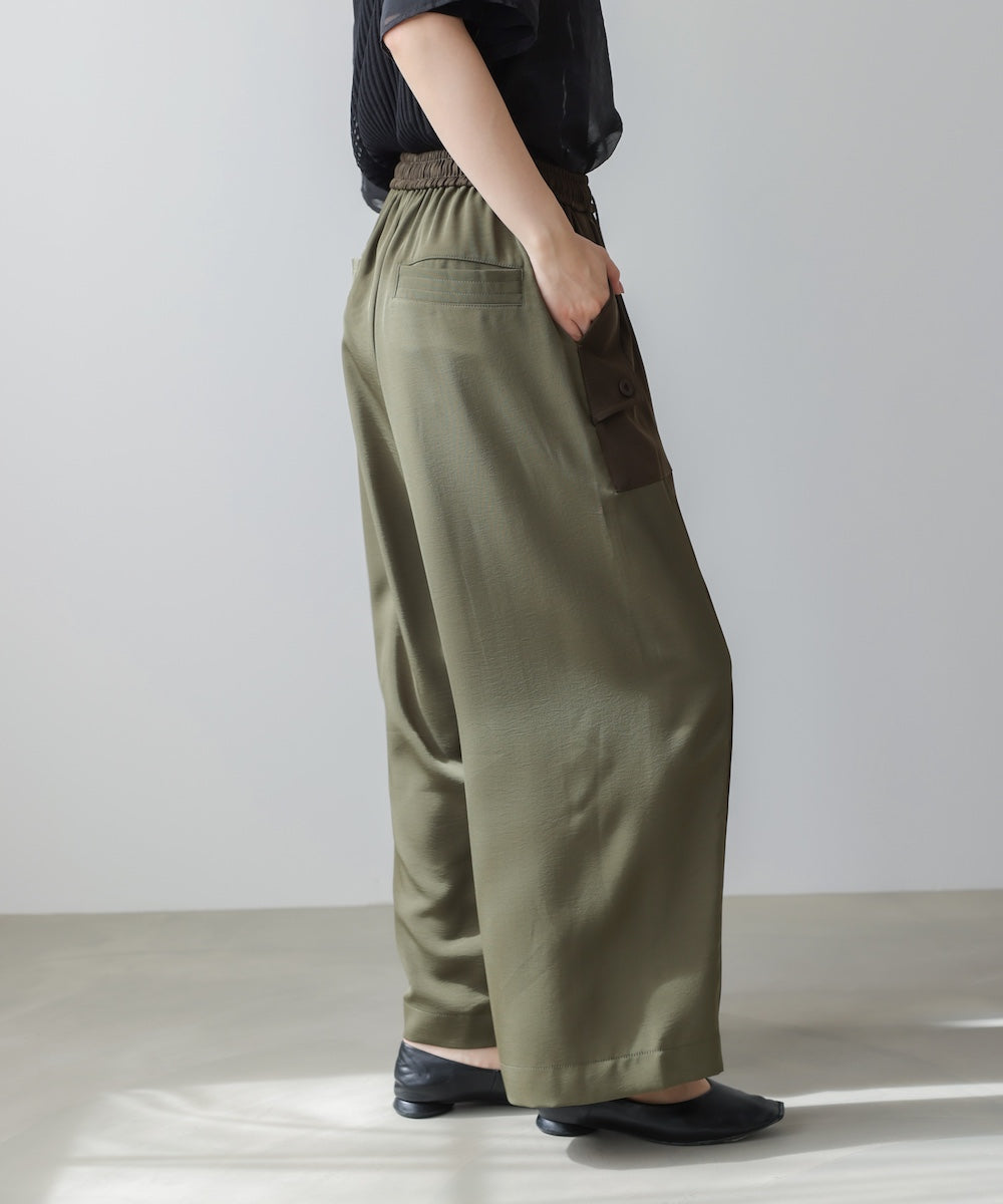 異素材カーゴパンツ