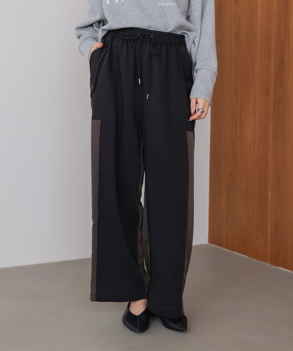 異素材カーゴパンツ