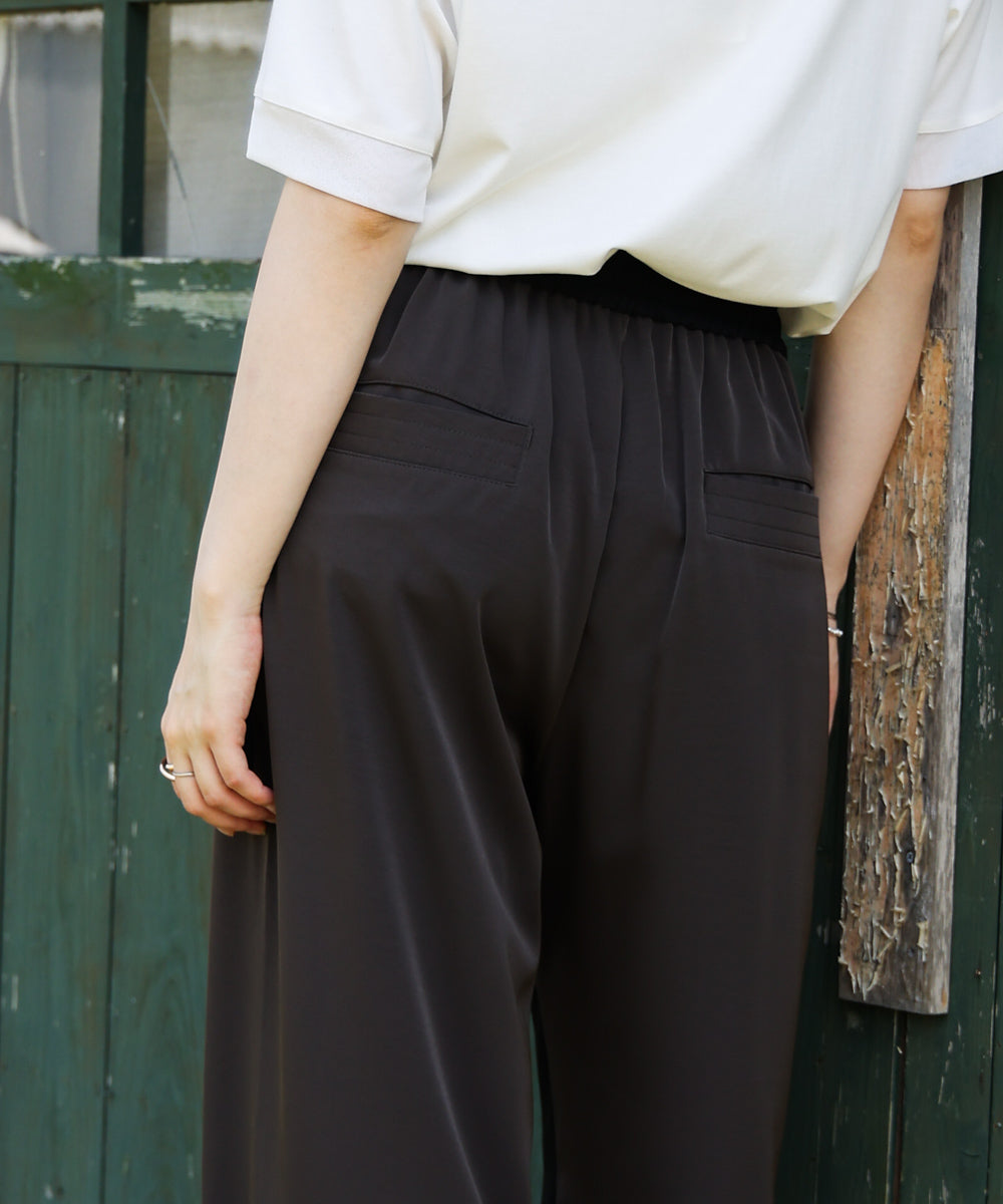 異素材カーゴパンツ