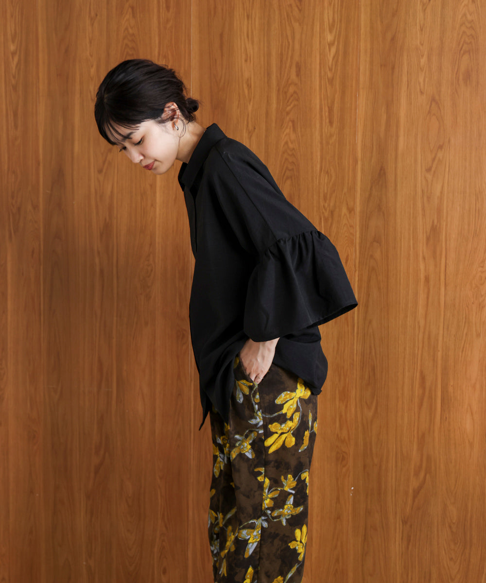 ギャザースリーブシャツ