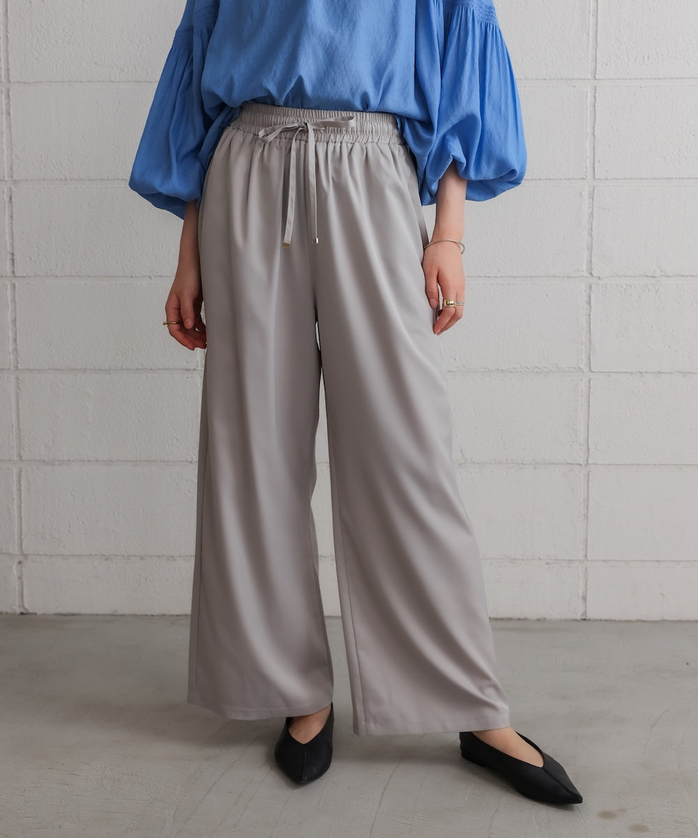 シャイニーリラックスパンツ