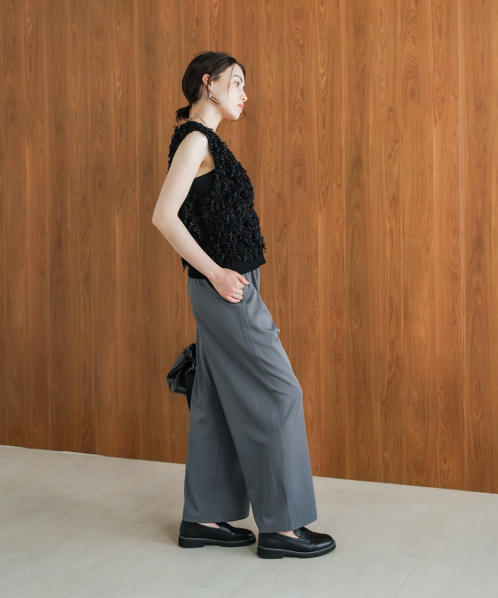 シャイニーリラックスパンツ