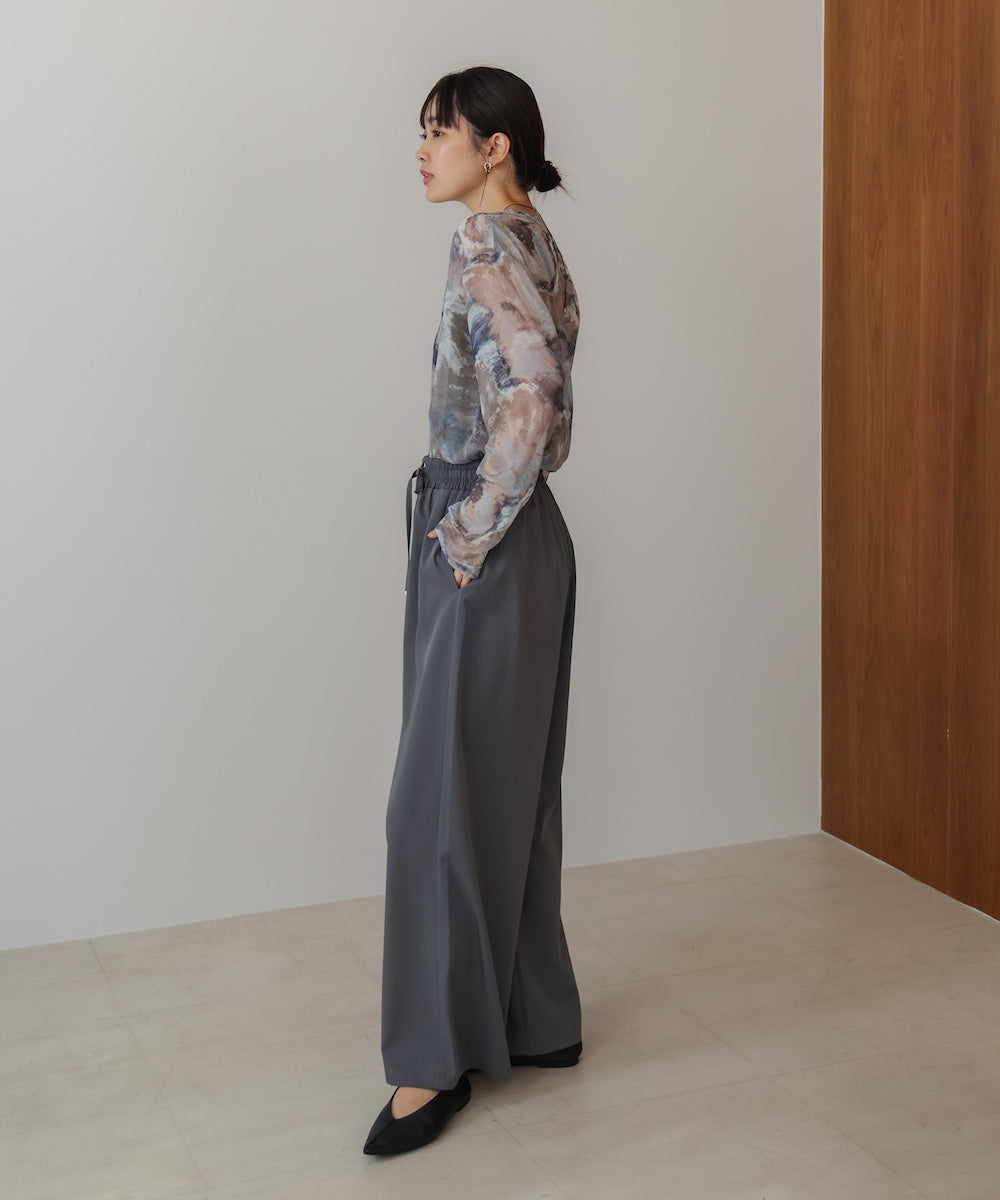 シャイニーリラックスパンツ