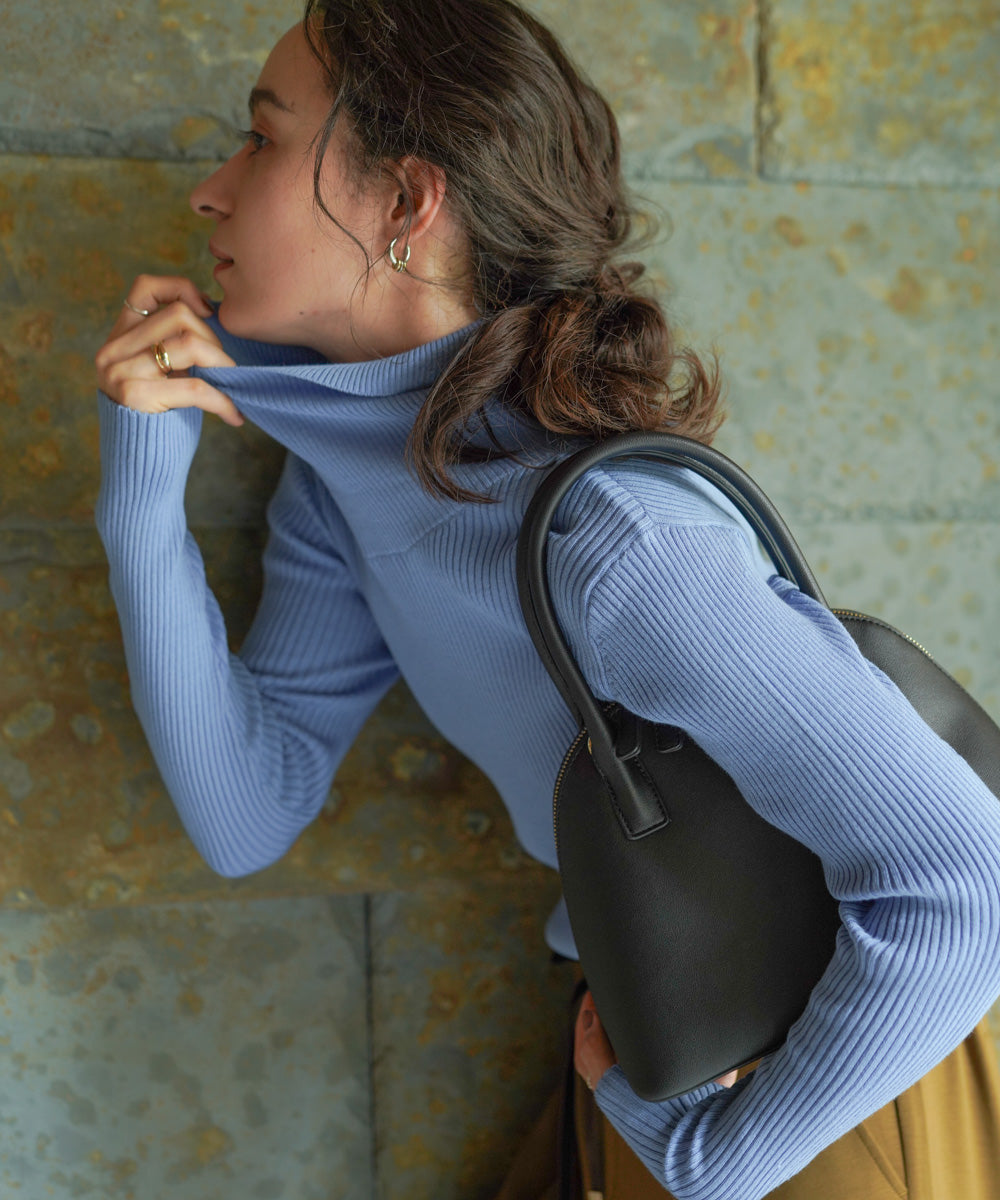 【温度調整素材】バック釦タートルニット