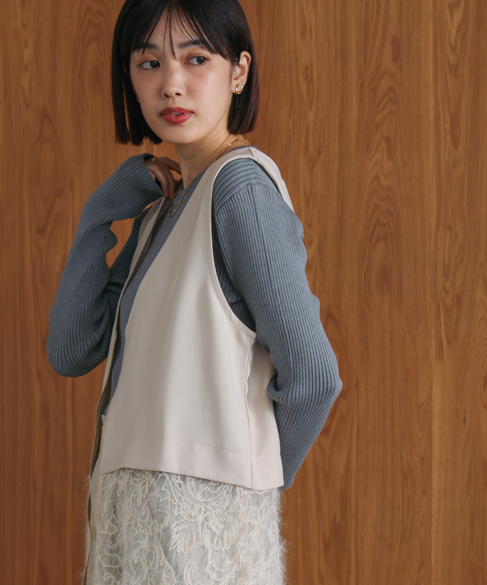 コンフォータブルエアーラウンドネックプルオーバー