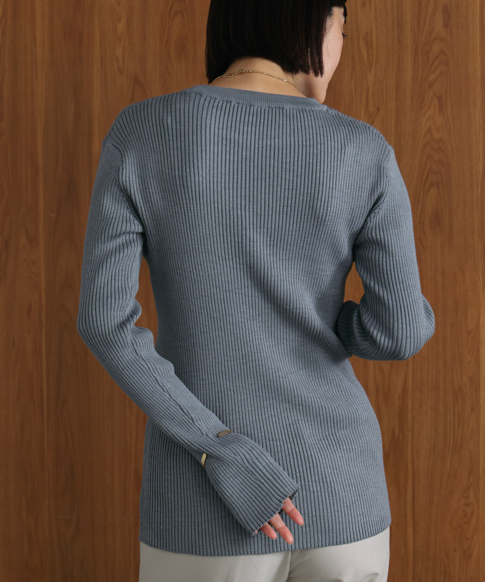 コンフォータブルエアーラウンドネックプルオーバー