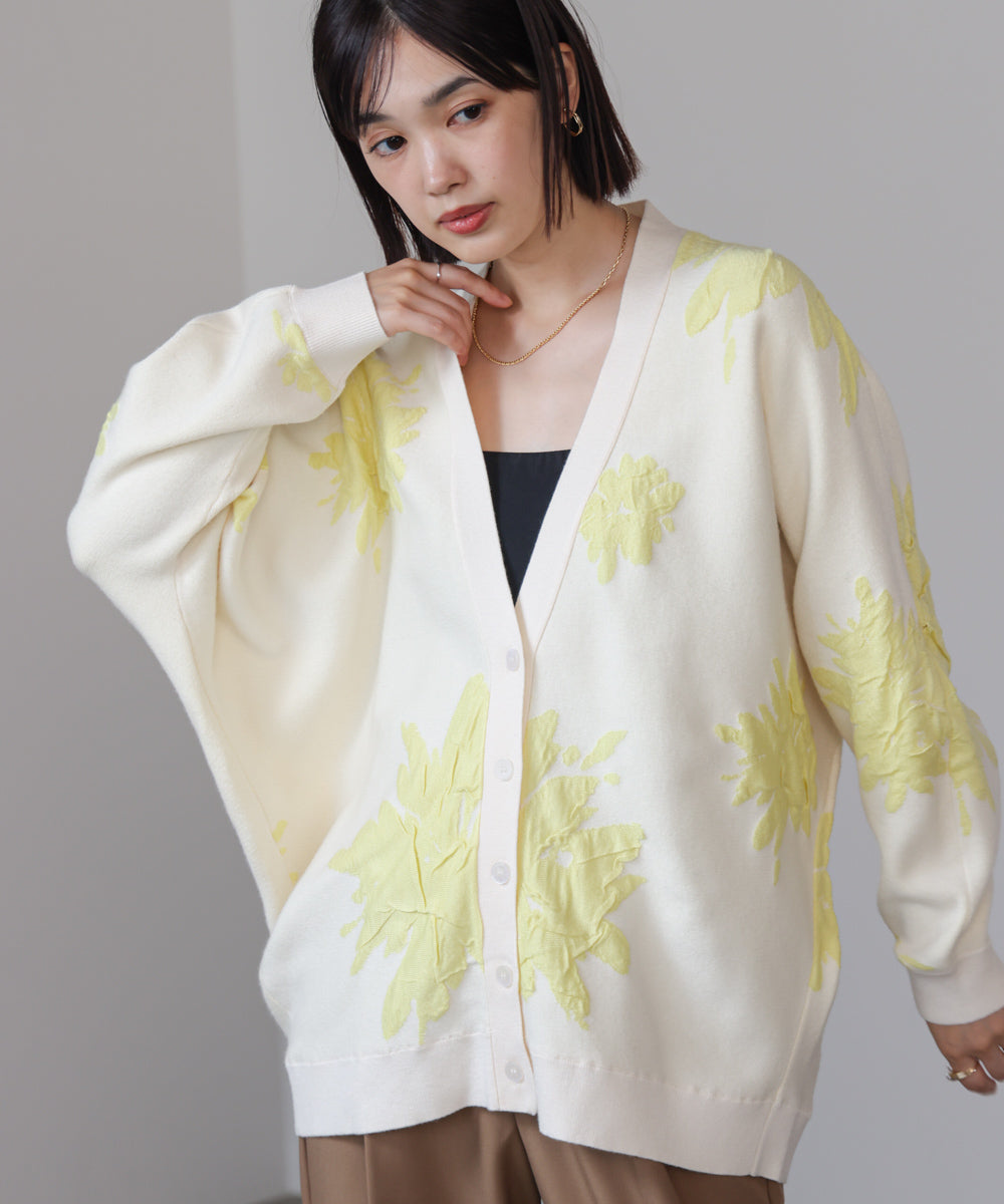 【WEB限定】フラワージャガードドルマンニットカーディガン