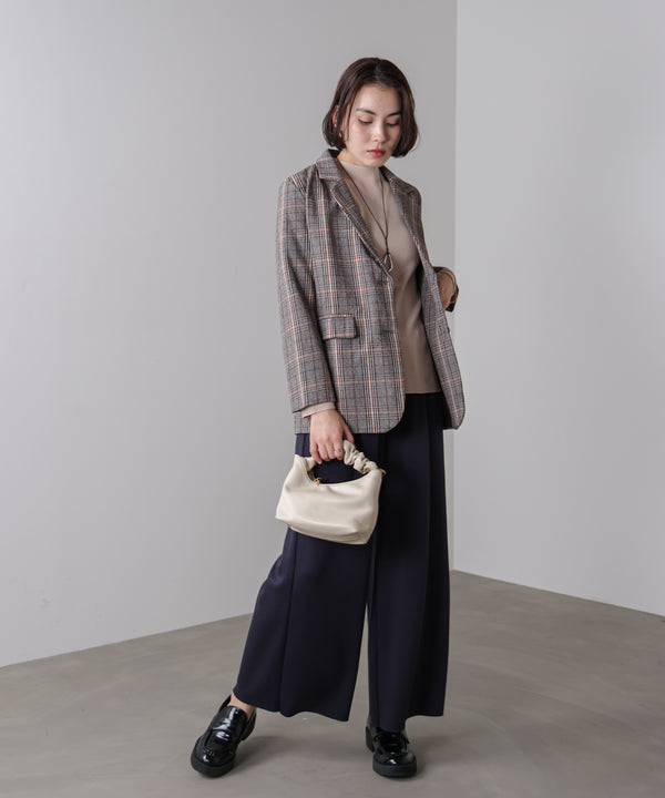 ハイネック総針ニットプルオーバー