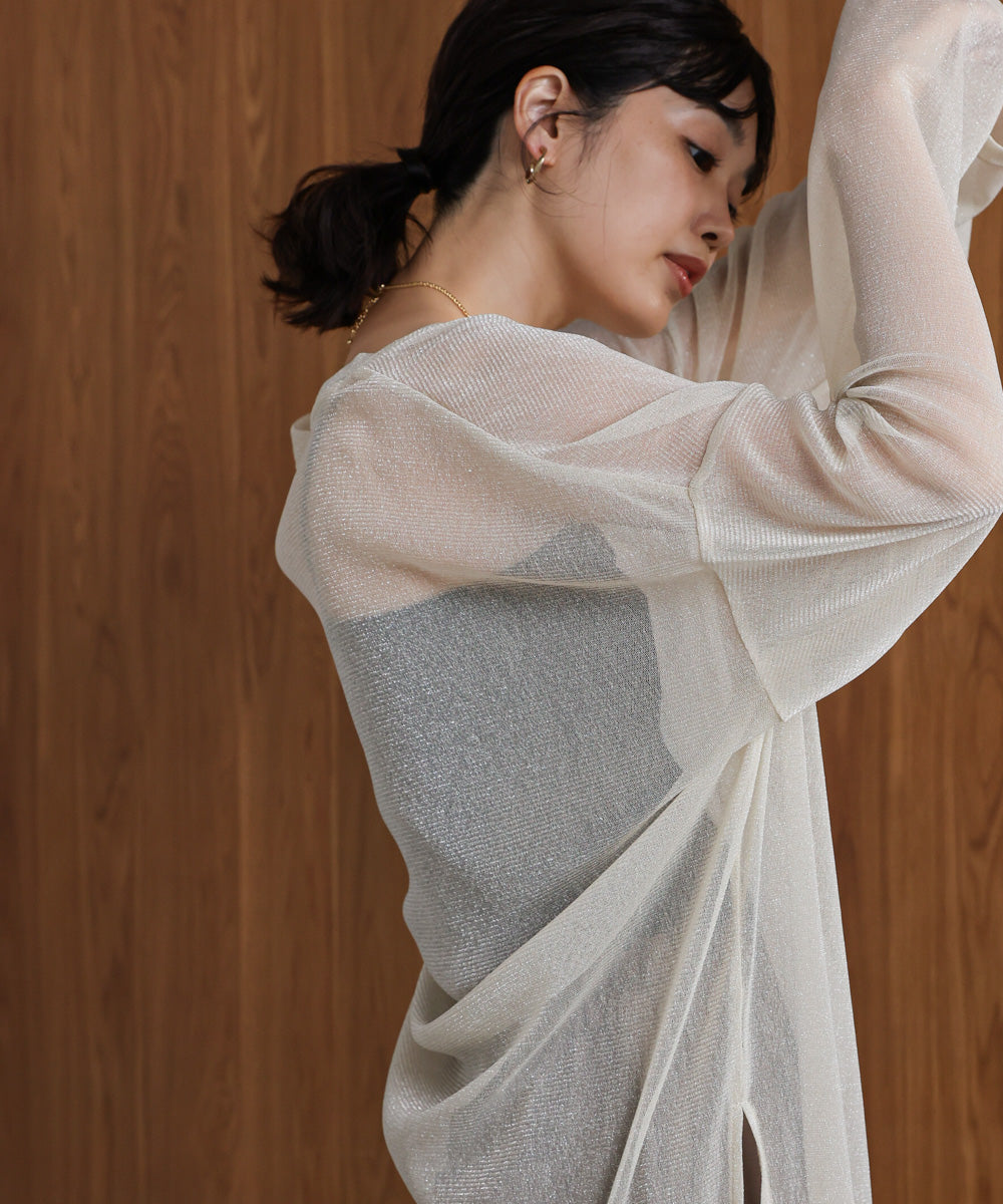 オーバーサイズラメシアートップス