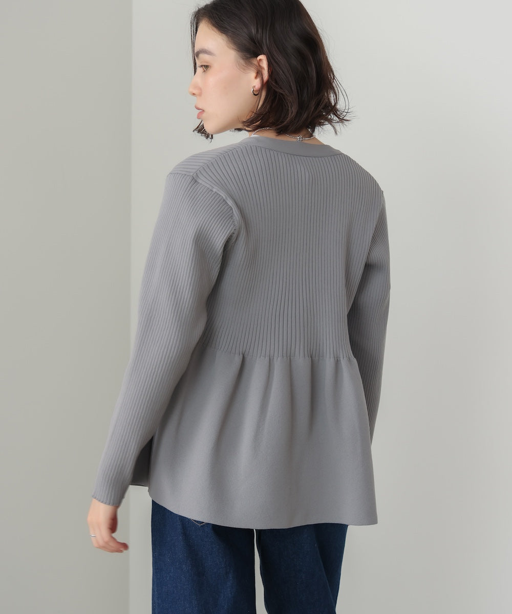 軽量ペプラムニットカーディガン