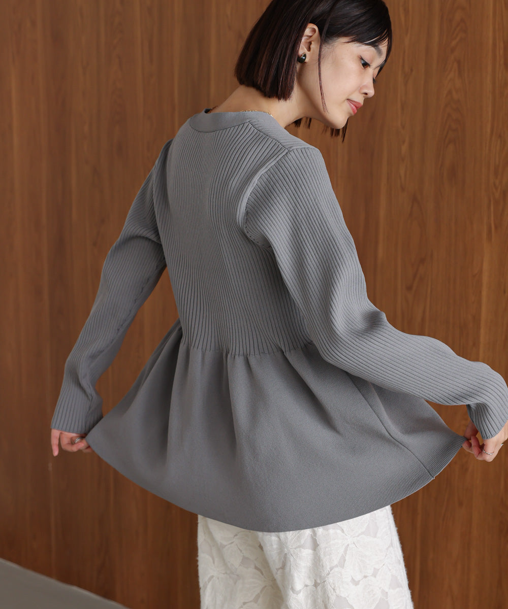 軽量ペプラムニットカーディガン