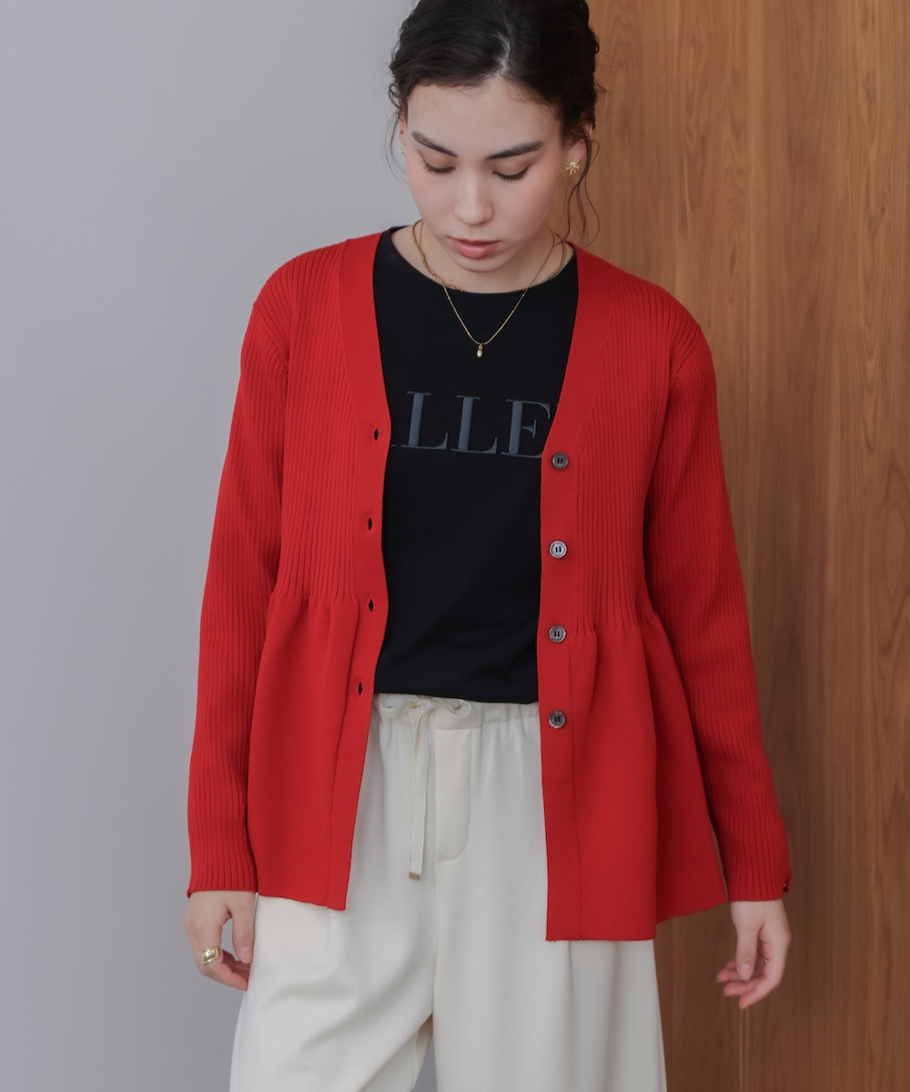 軽量ペプラムニットカーディガン