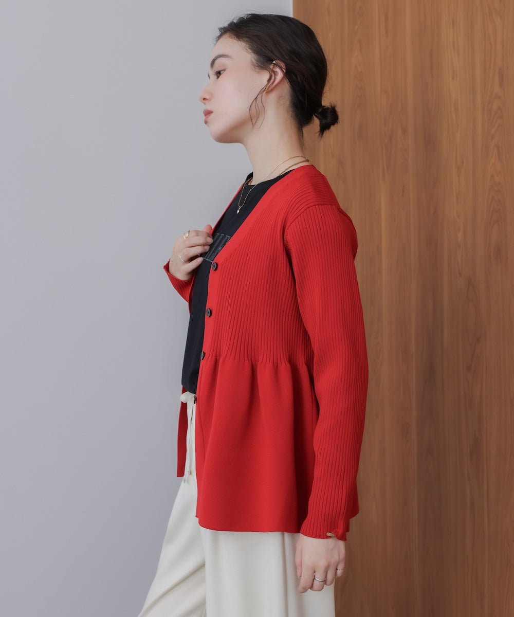 軽量ペプラムニットカーディガン