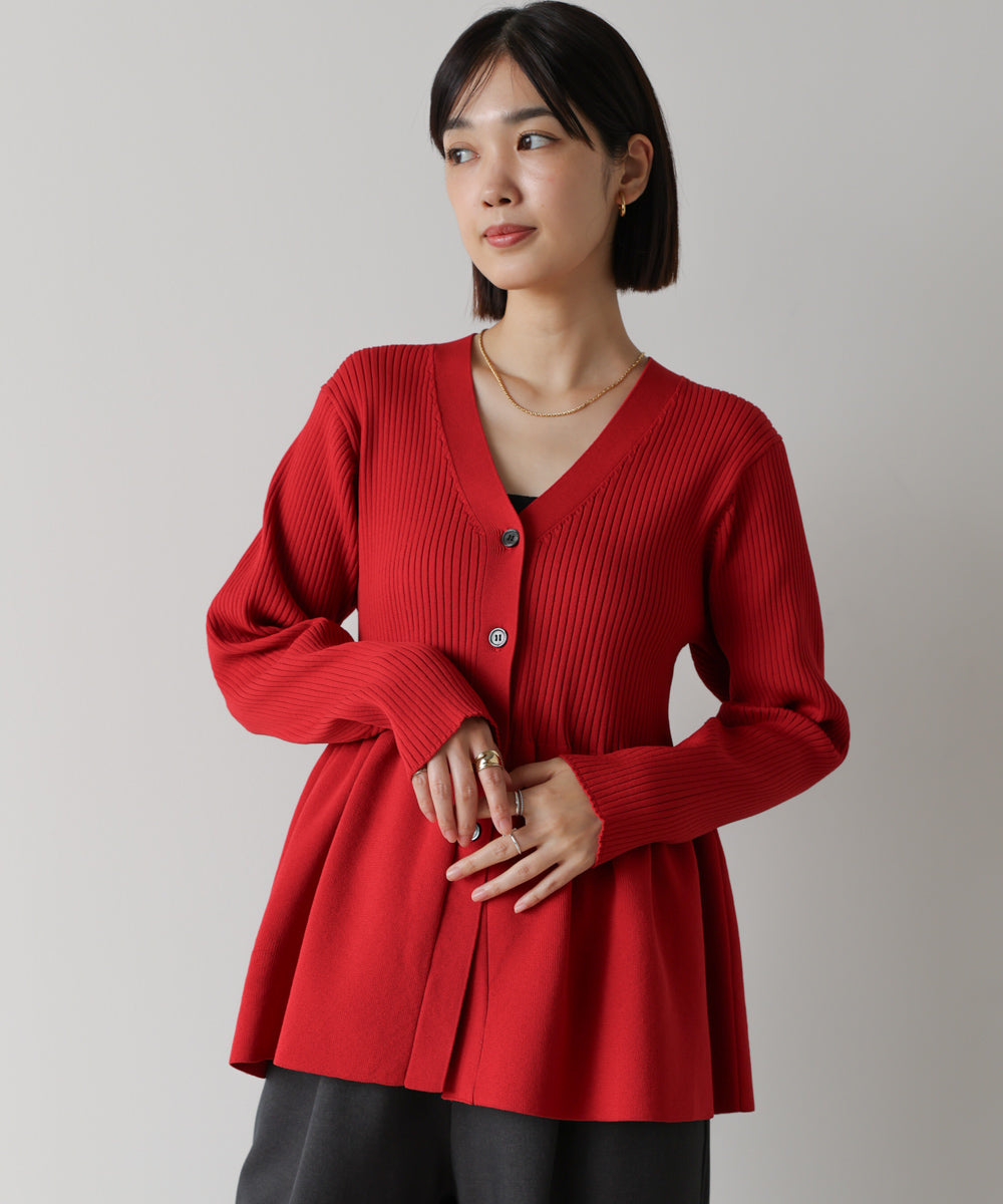 軽量ペプラムニットカーディガン