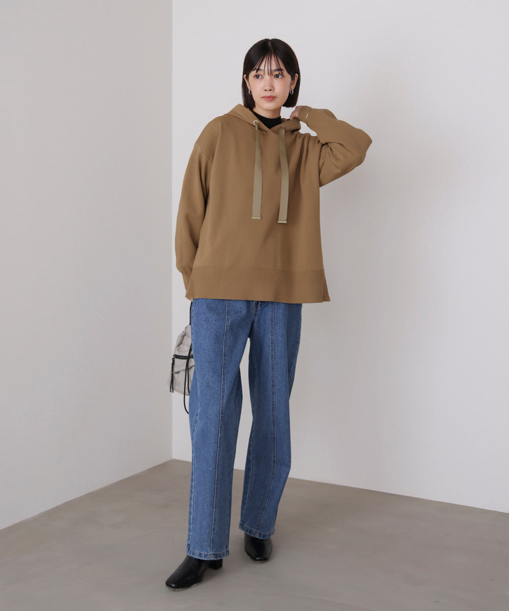 軽量ニットパーカー