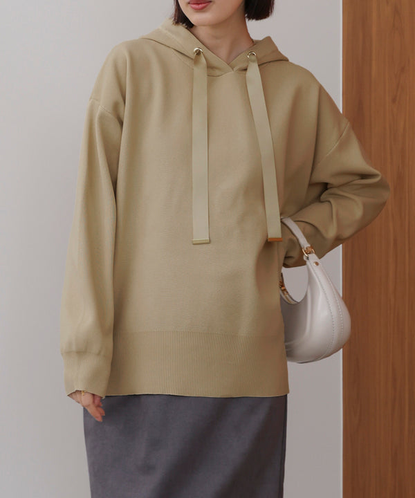 軽量ニットパーカー