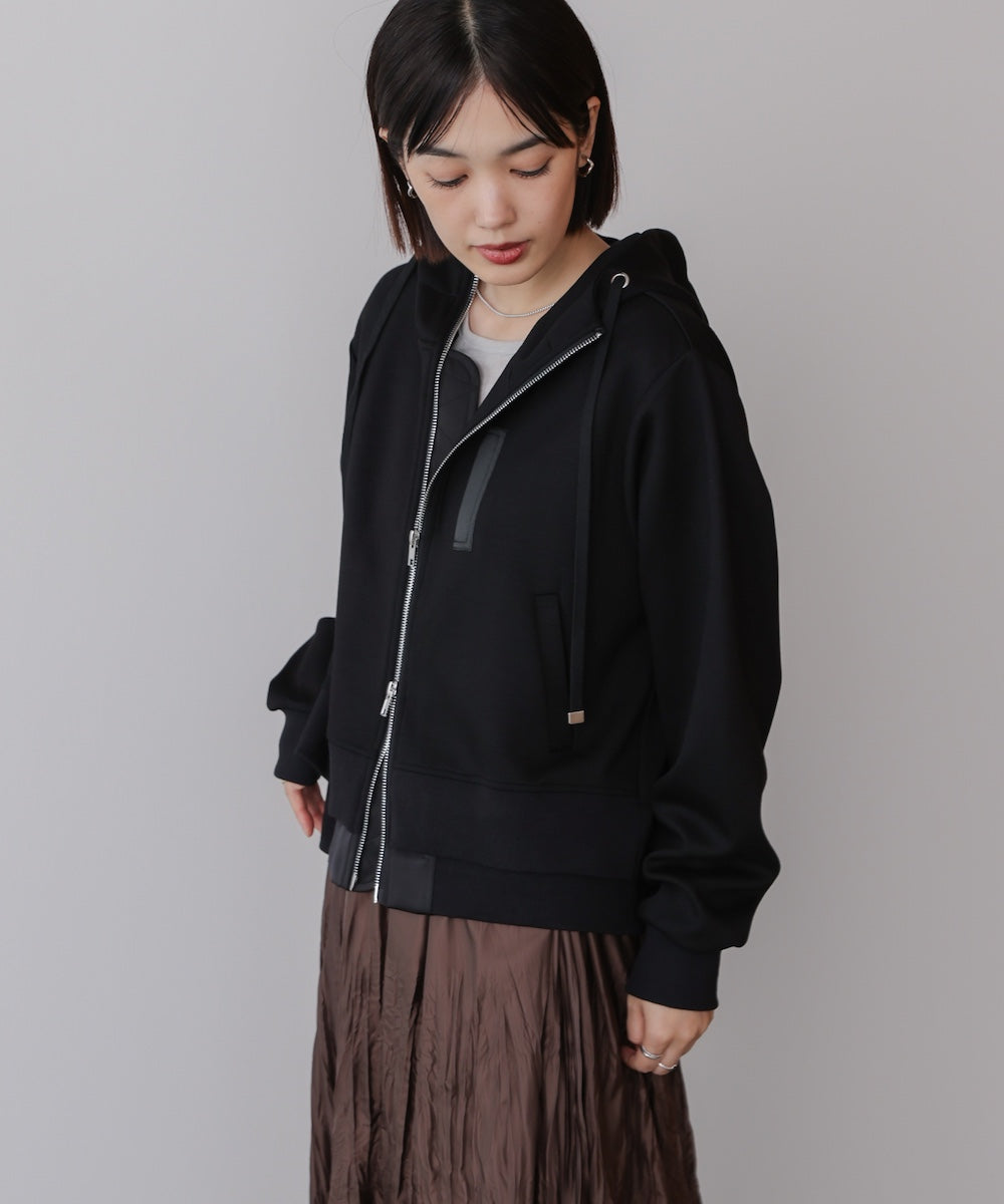 ダンボールレイヤードパーカー